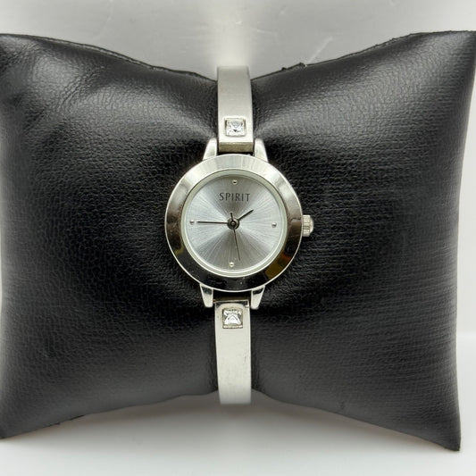Working Spirit Ladies Silver Tone 22mm Quartz Watch New Battery 5.5 Inches