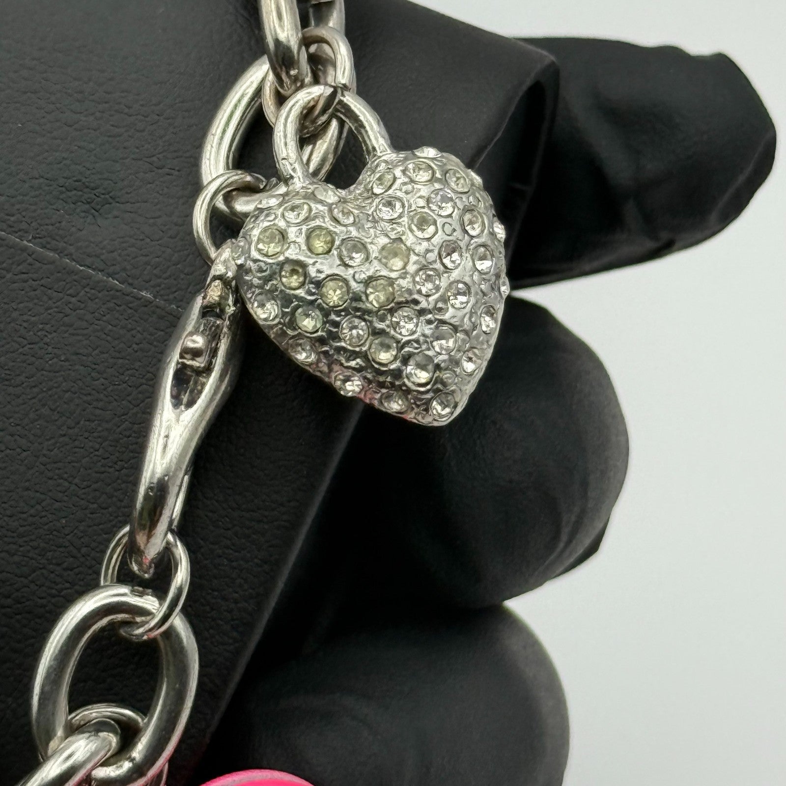 Ladies Quartz Watch Heart Dial Silver Tone Bracelet Stylish Charms Working 28mm