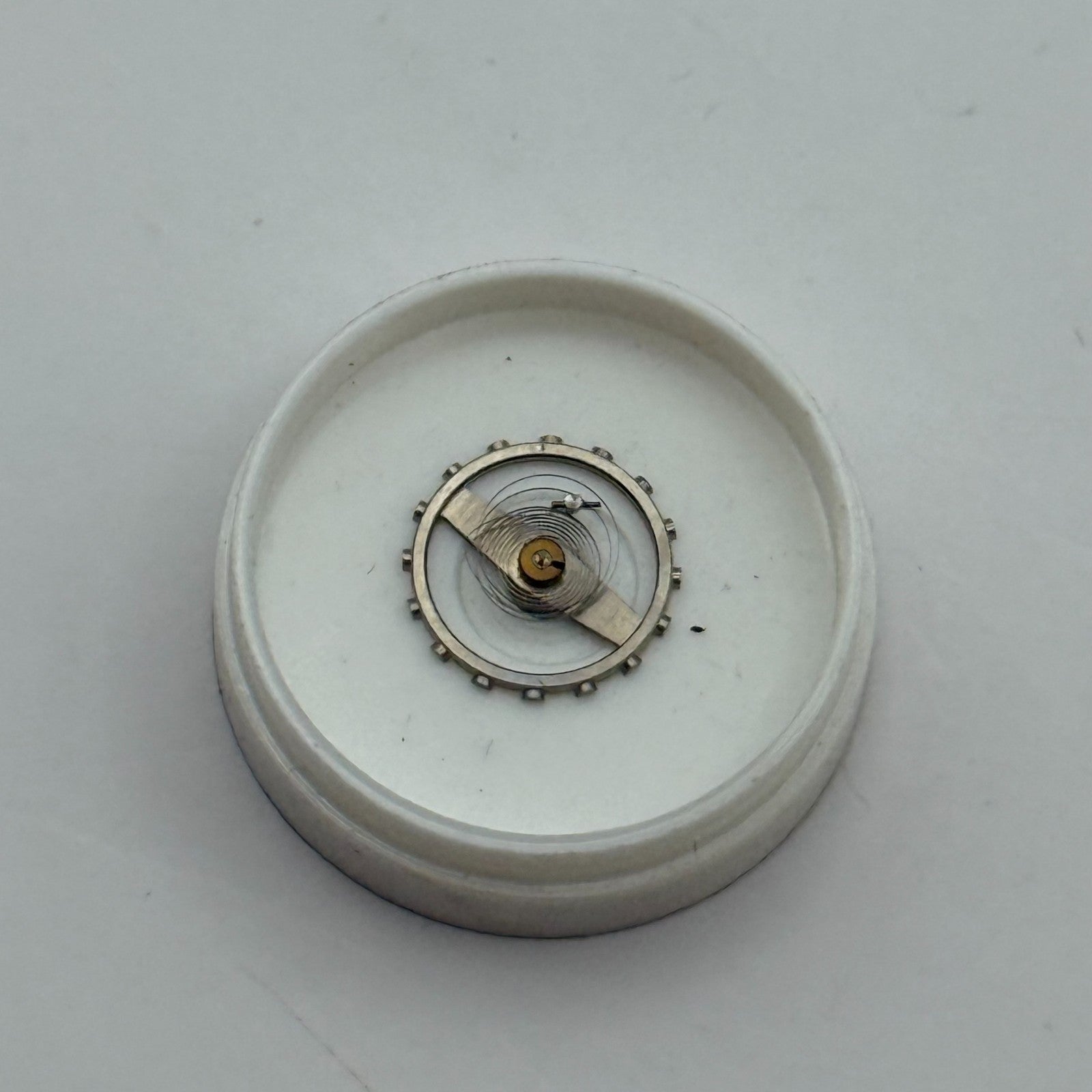 EB 1297 Balance Wheel Complete And Spring 5¼’’’ 5¼’’’ Watch Movement Parts 