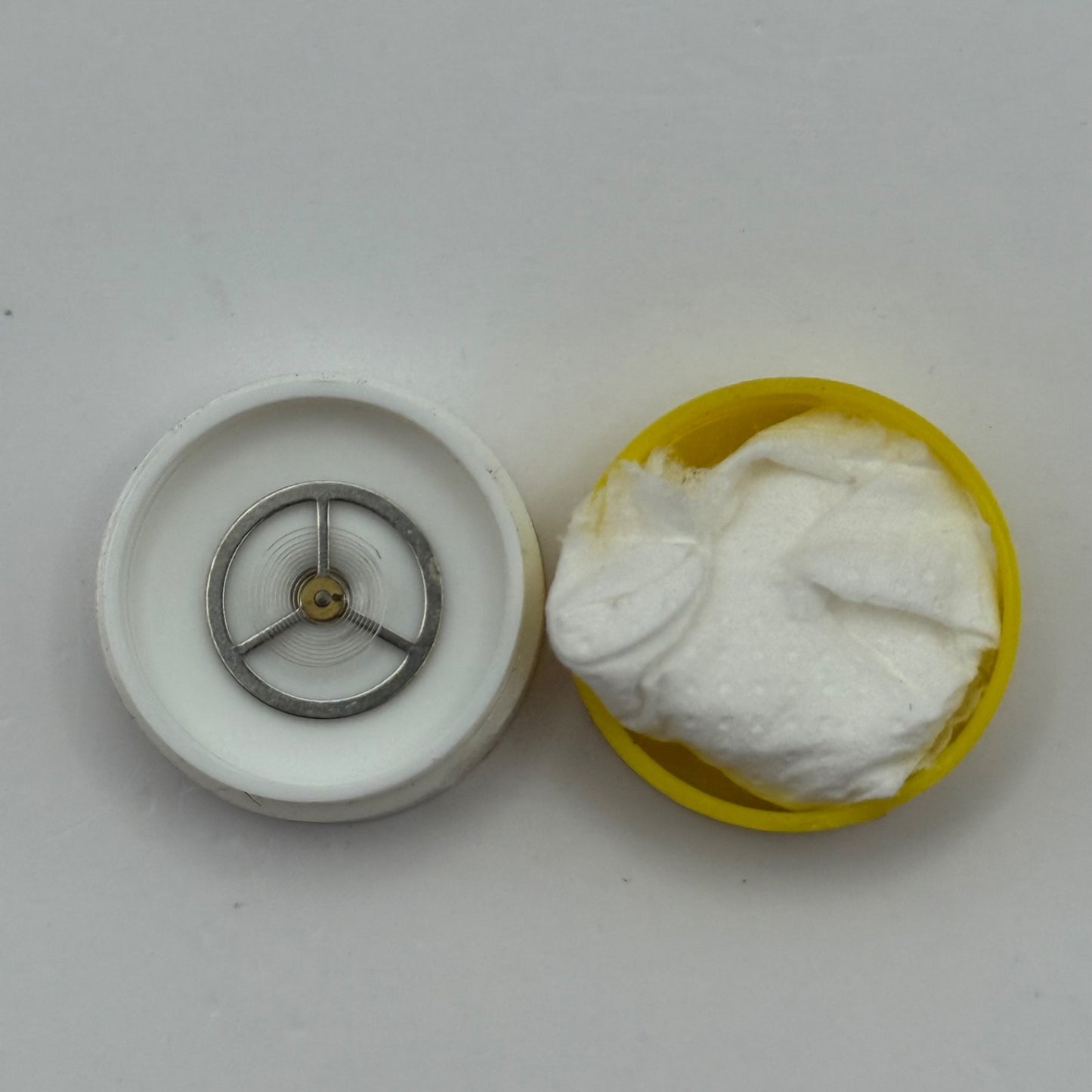 BFG 866 DGT Balance Wheel Complete And Spring 64 Watch Movement Parts NOS 