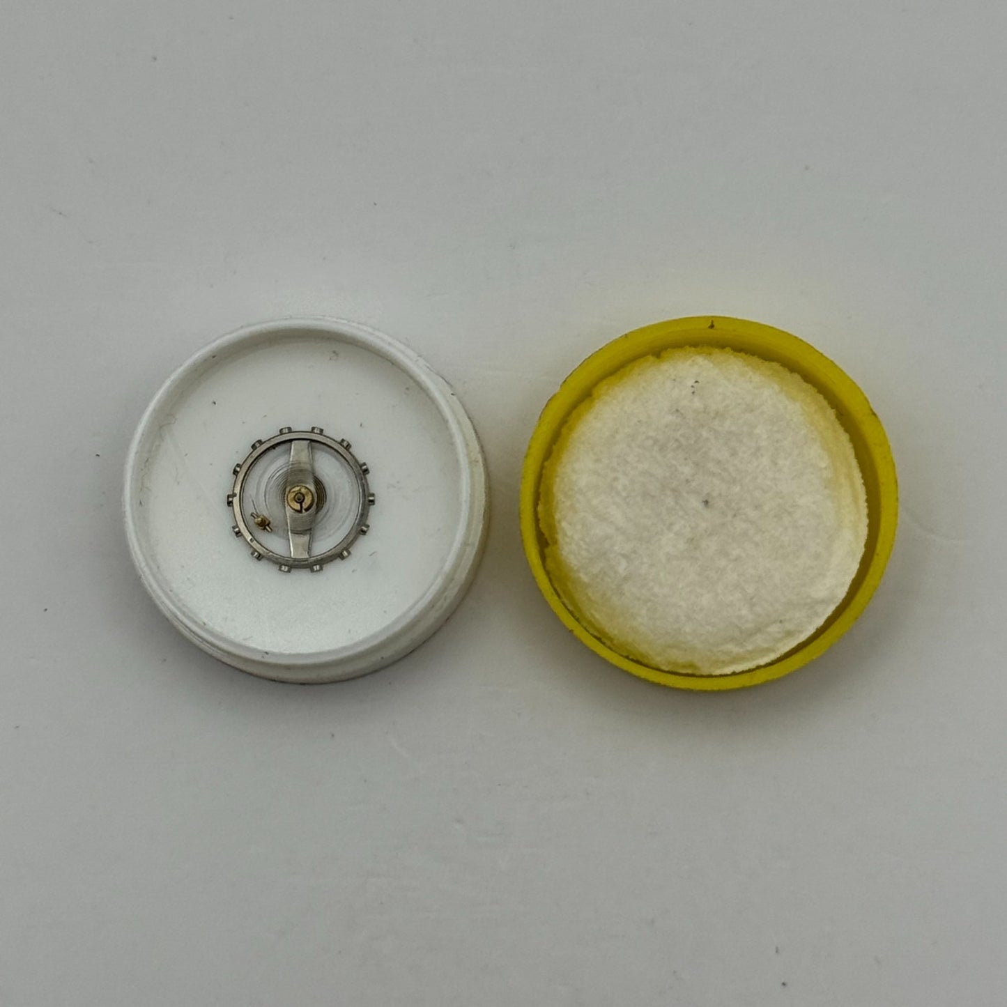 BRAC 2021 2051 Balance Wheel Complete And Spring 69 M Watch Movement Parts NOS