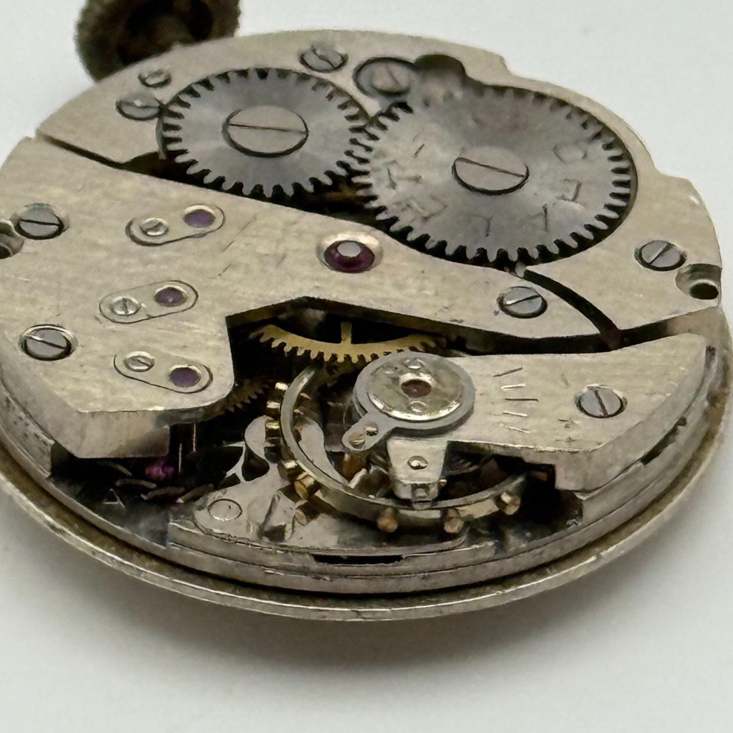 Chalet Gold 21 Jewels Watch Movement Running Manual Wind Vintage Parts 23.3mm