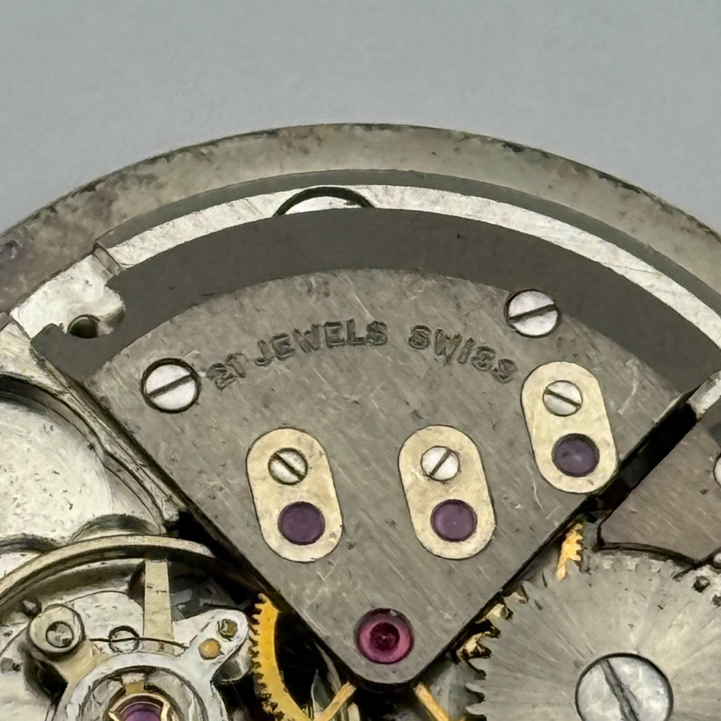 Avia ETA 2391 Watch Movement Manual Wind Vintage Swiss 17 Jewels Parts 25.7mm