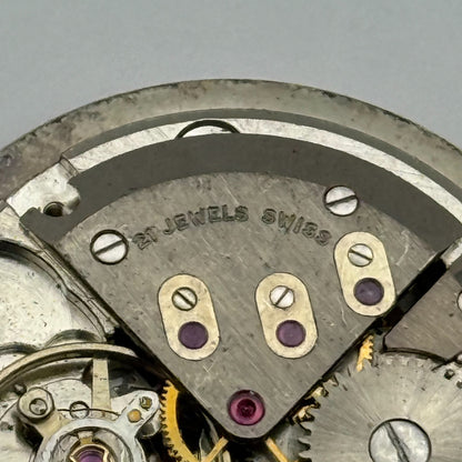 Avia ETA 2391 Watch Movement Manual Wind Vintage Swiss 17 Jewels Parts 25.7mm