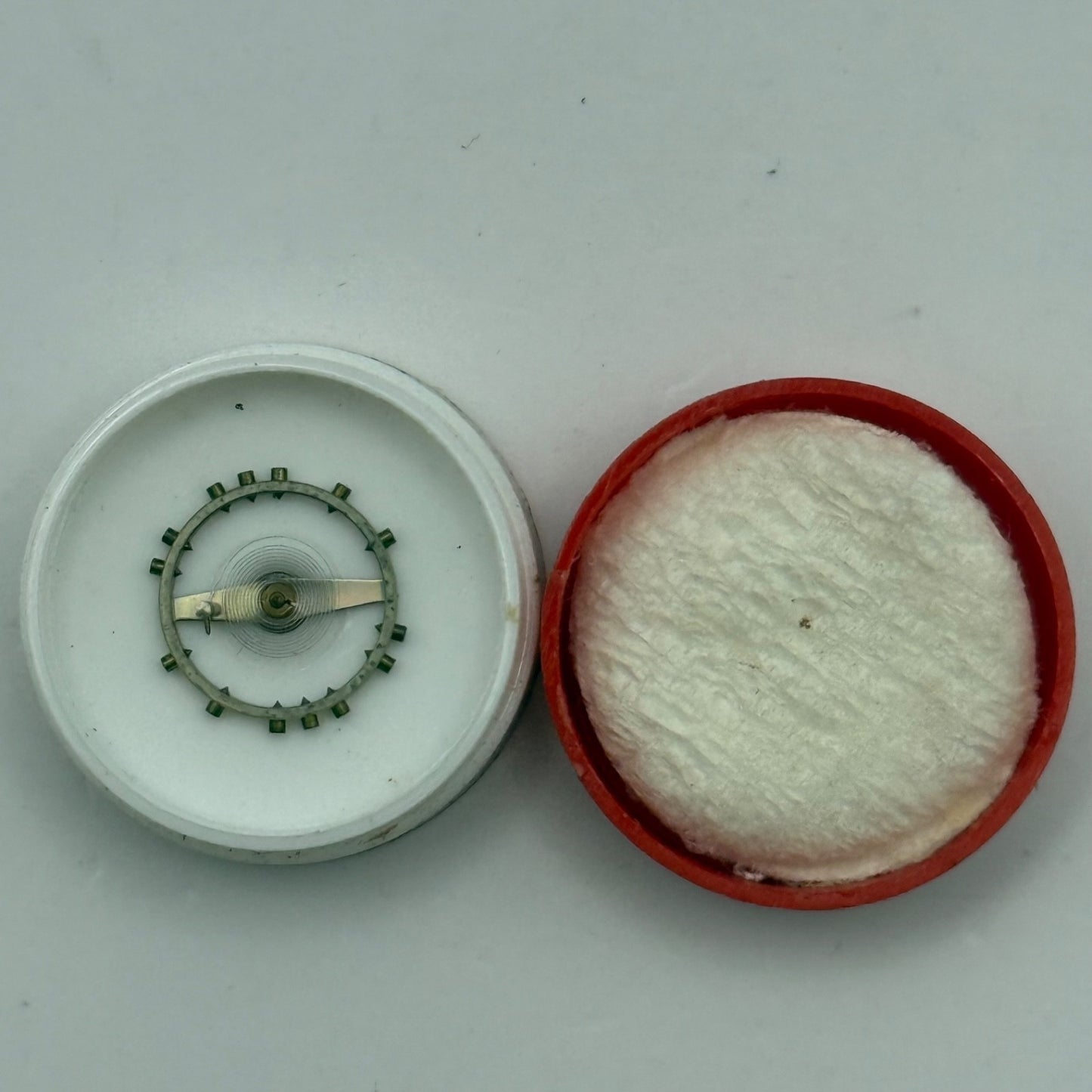 AS 984 Balance Wheel Complete And Spring 10 1/2''' 30 M Watch Movement Parts NOS