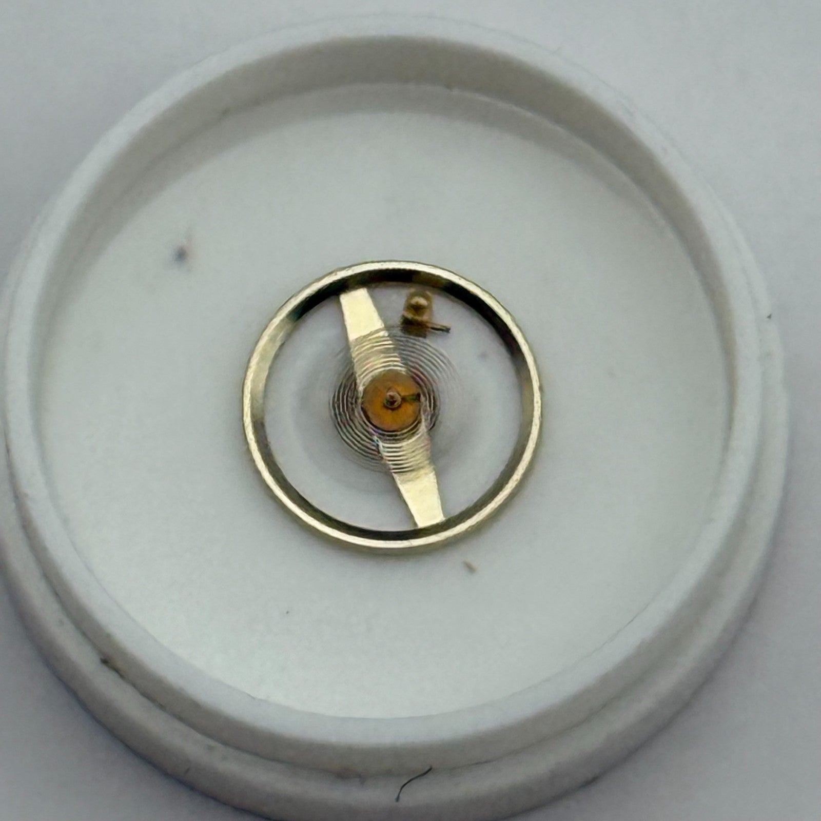 BFG 930 Balance Wheel Complete And Spring 7¾’’’ pl 1310 Watch Movement Parts NOS