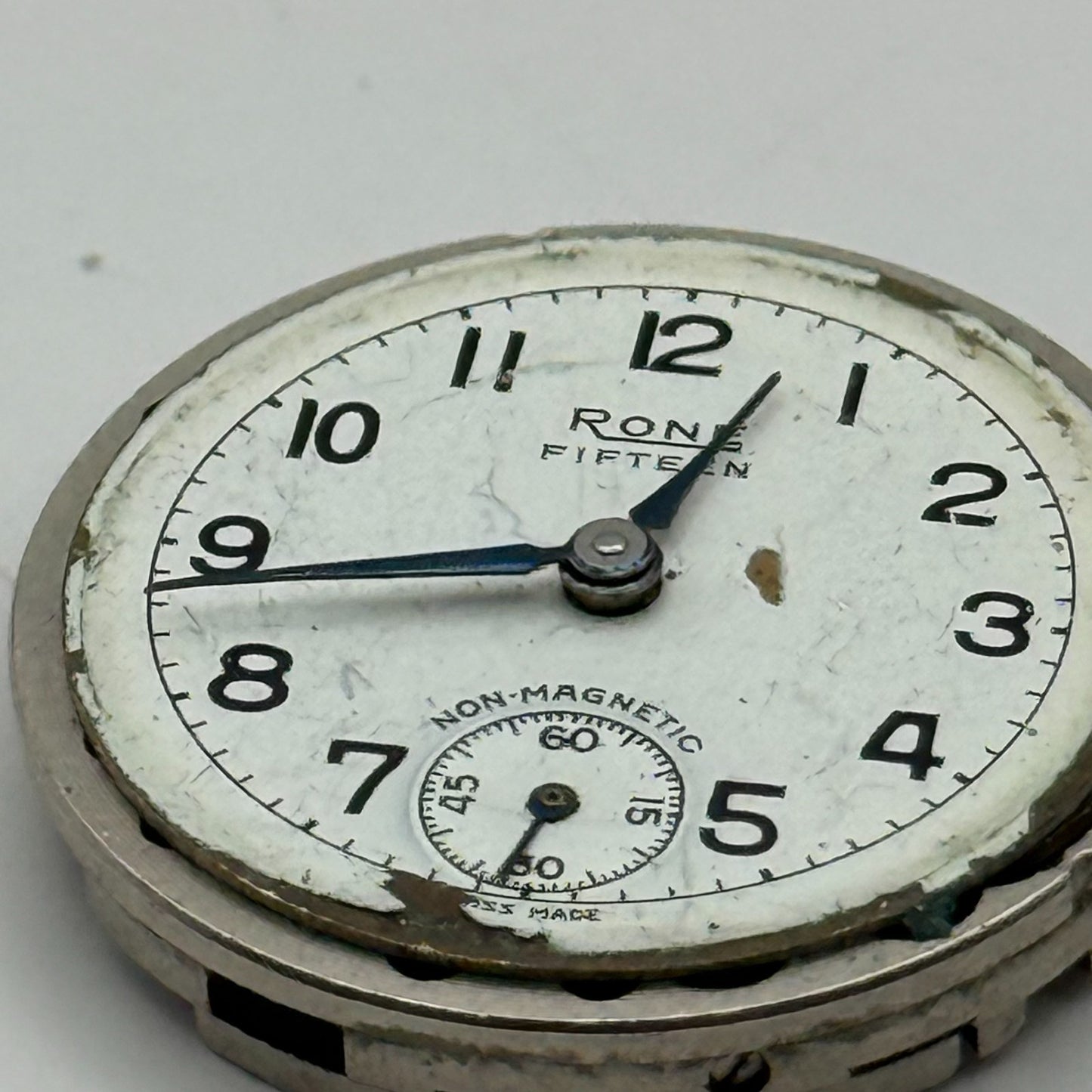 FHF 70 Watch Movement Rone Fifteen 1046 Manual Wind Vintage Parts Repair 23.7mm