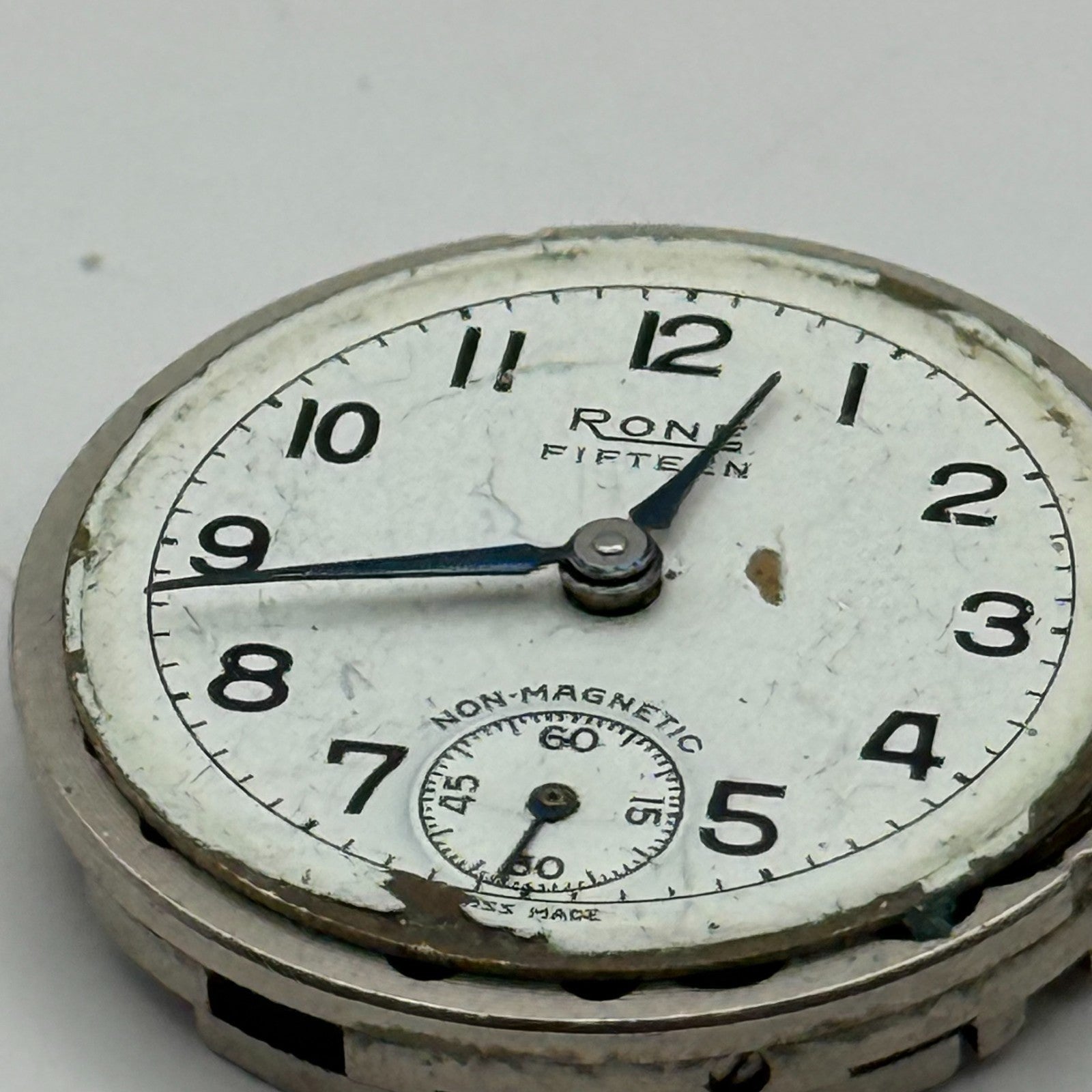 FHF 70 Watch Movement Rone Fifteen 1046 Manual Wind Vintage Parts Repair 23.7mm