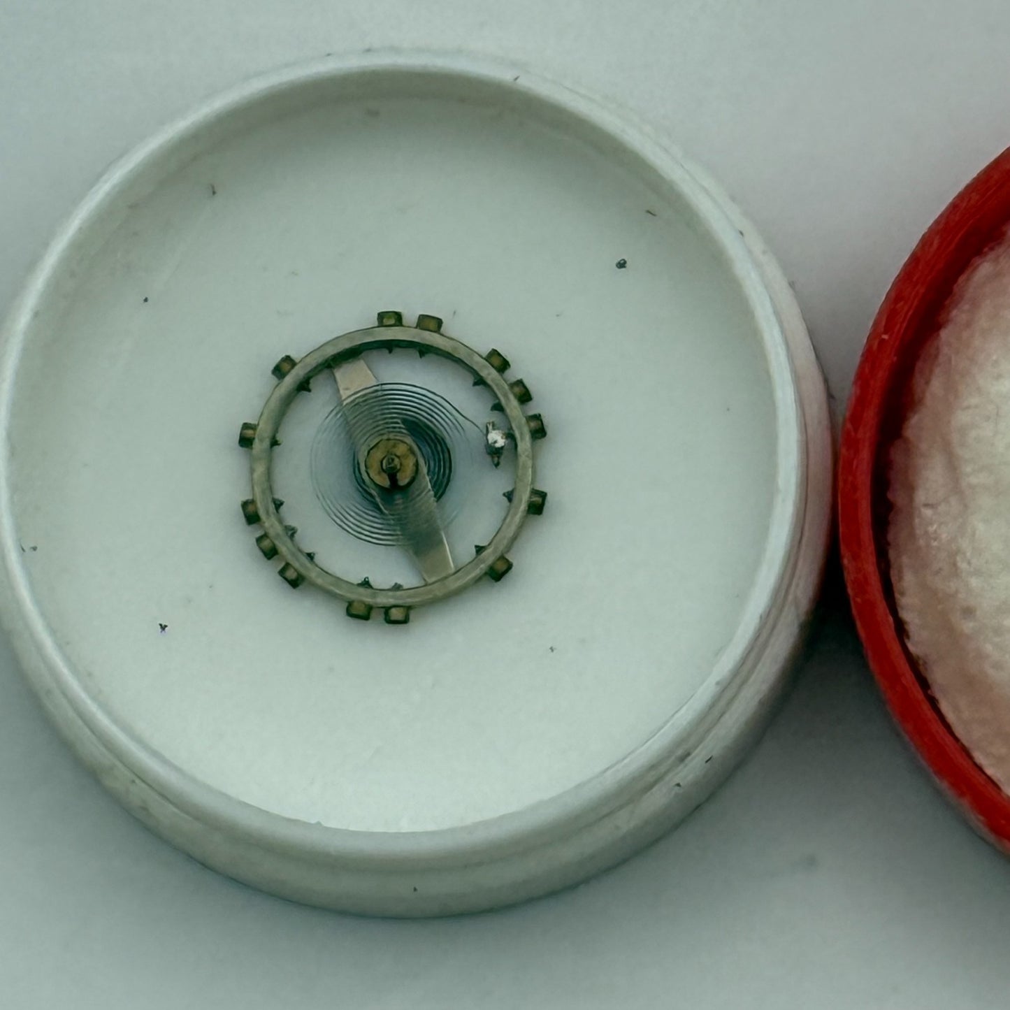 AS 976 1012 Balance Wheel Complete And Spring 29 M Watch Movement Parts NOS 