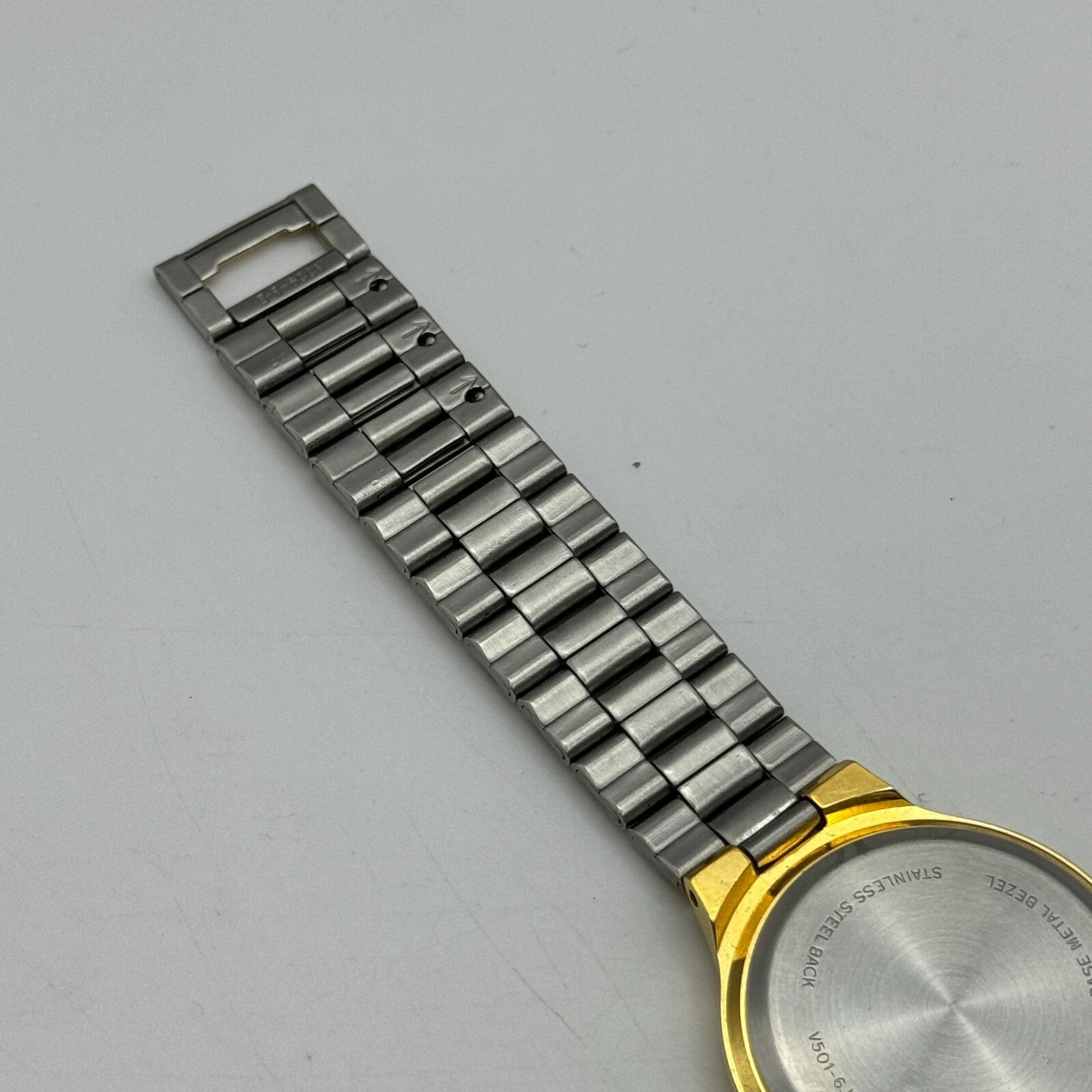 32mm Working Lorus V501-6J10 Quartz Watch Gold Tone New Battery 7.5 Inches