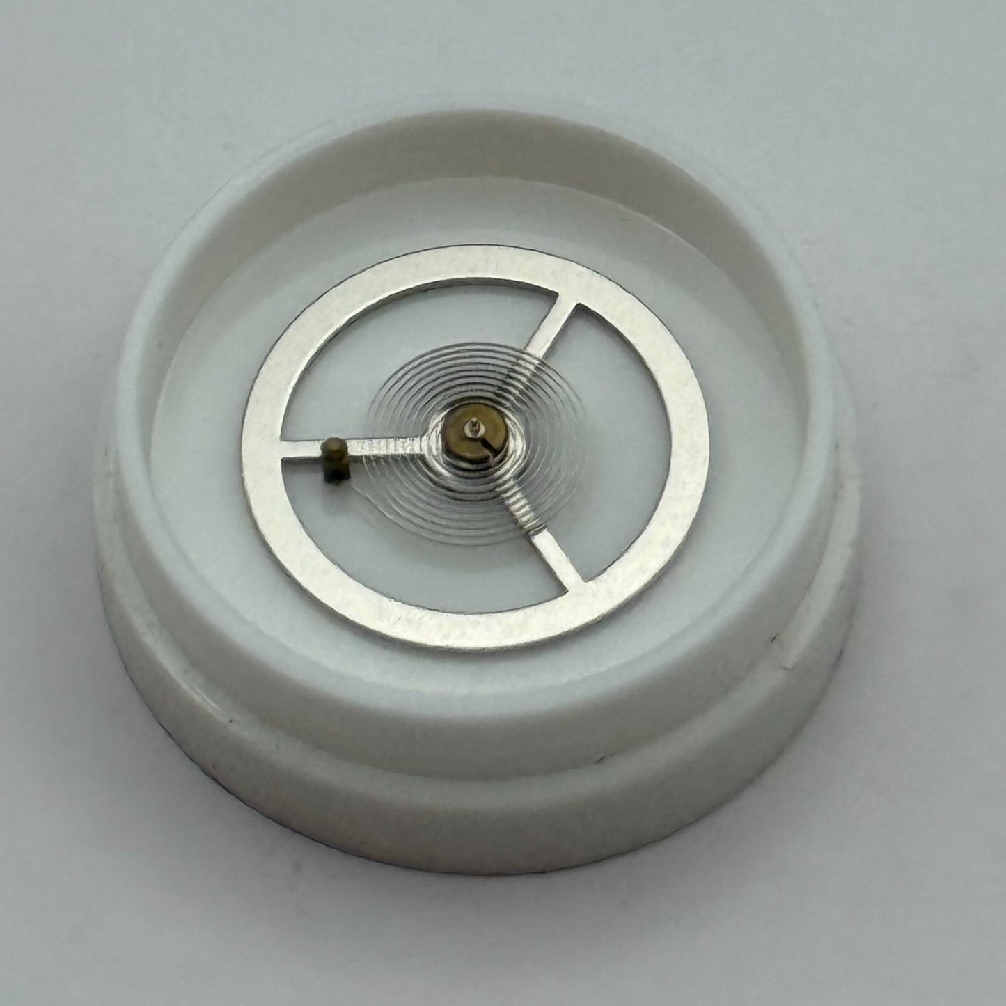 BFG 582 Balance Wheel Complete And Spring 13½’’’ a pl. 1782 Watch Movement Parts