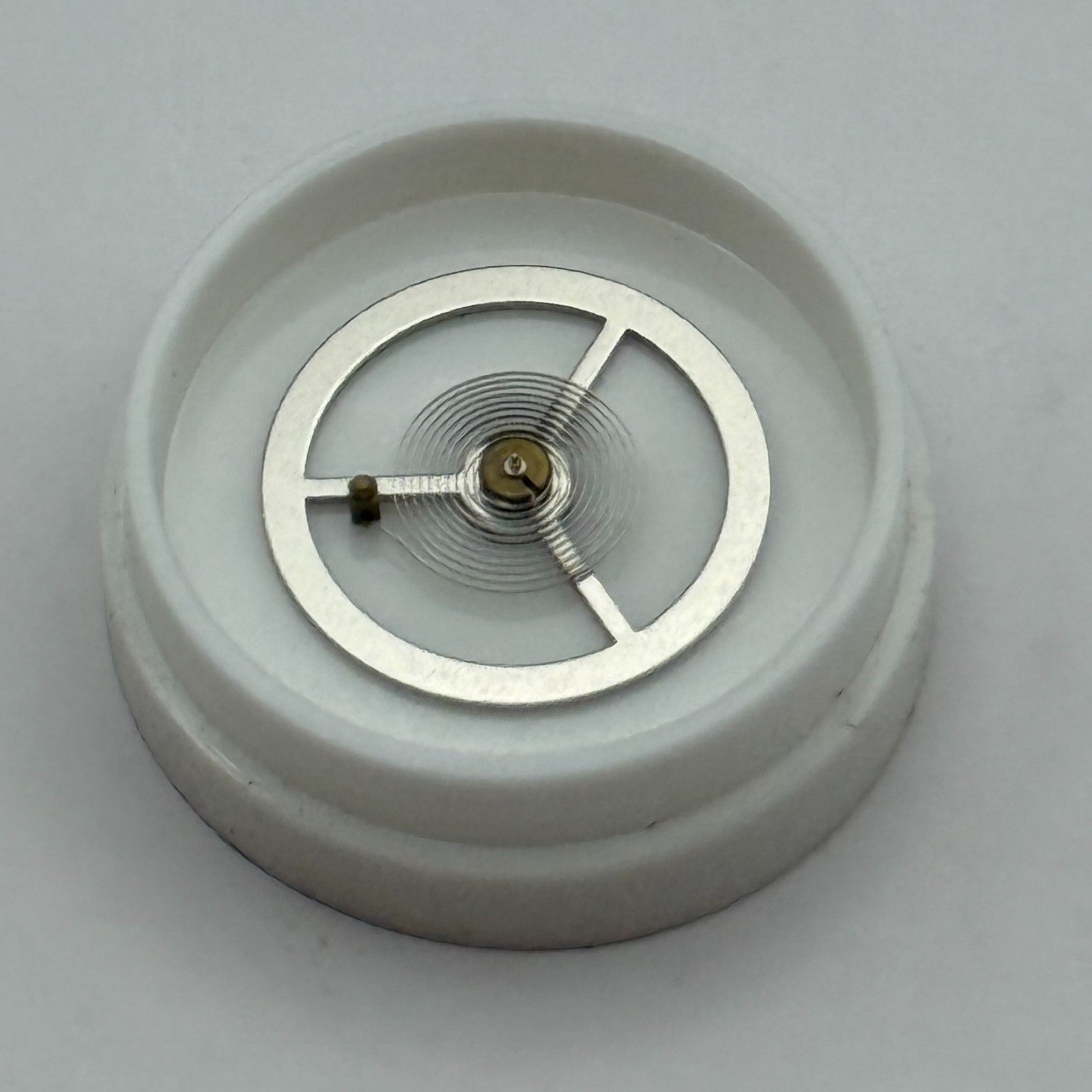 BFG 582 Balance Wheel Complete And Spring 13½’’’ a pl. 1782 Watch Movement Parts