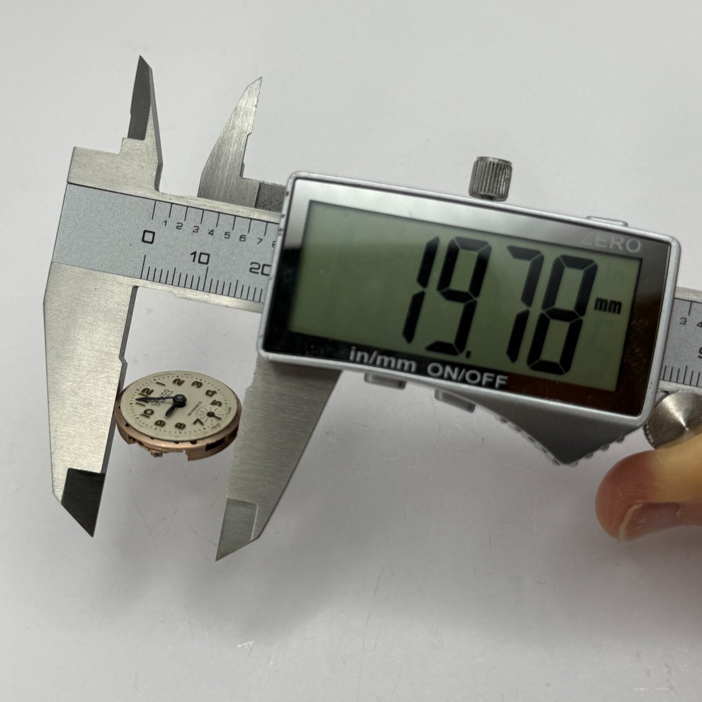 19.7mm Vintage Lanco 806 Swiss 17 Jewels Manual Wind Watch Movement PARTS REPAIR