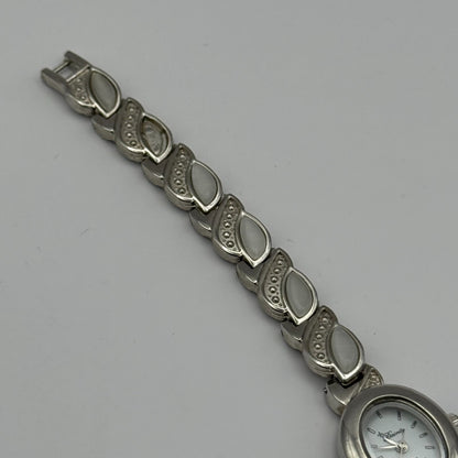 Divinity Ladies Quartz Watch Oval Dial Silver Tone Bracelet Working 19mm