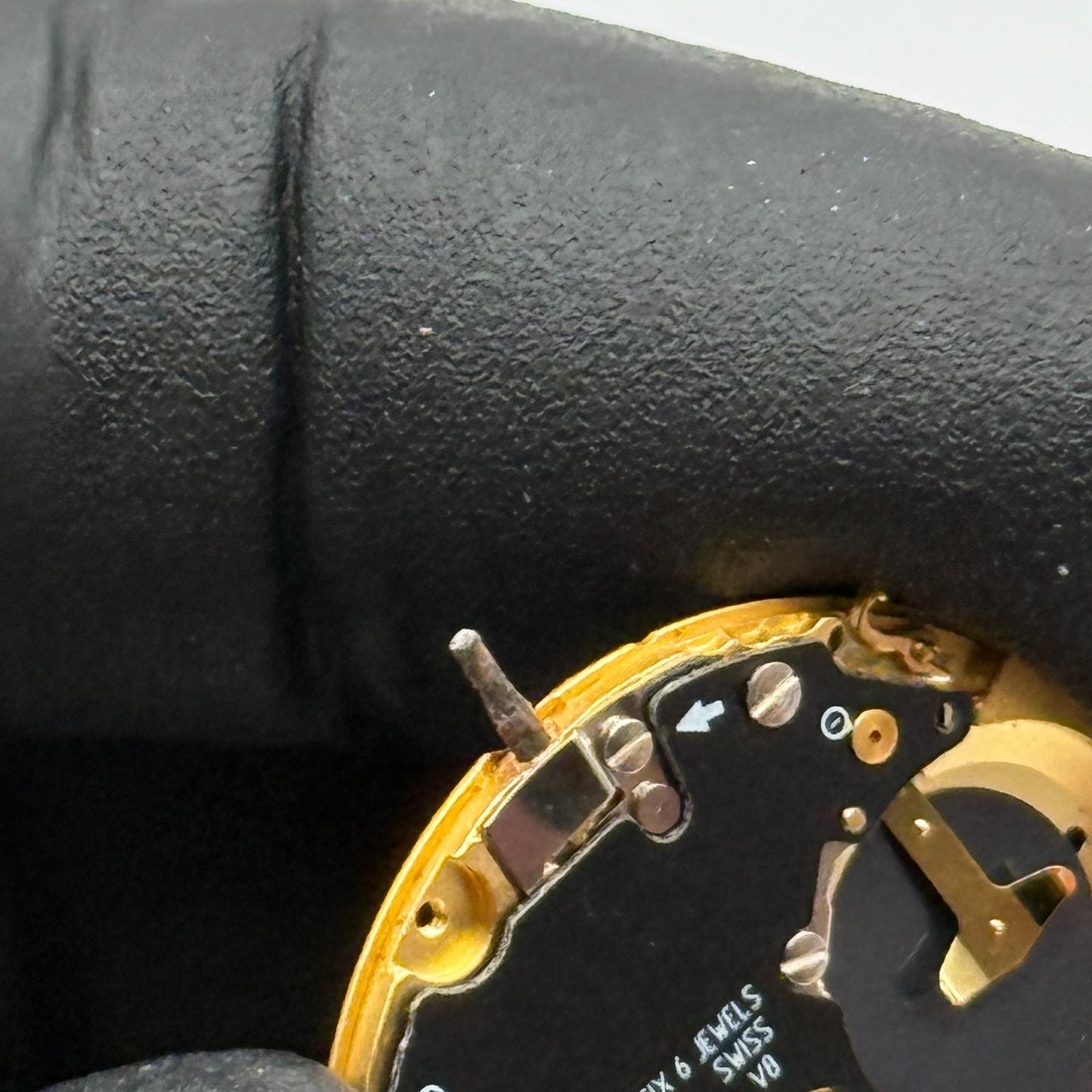 ETA 255.411 Quartz Watch Movement 6 Jewels Swiss Vintage Parts Repair 23.9mm