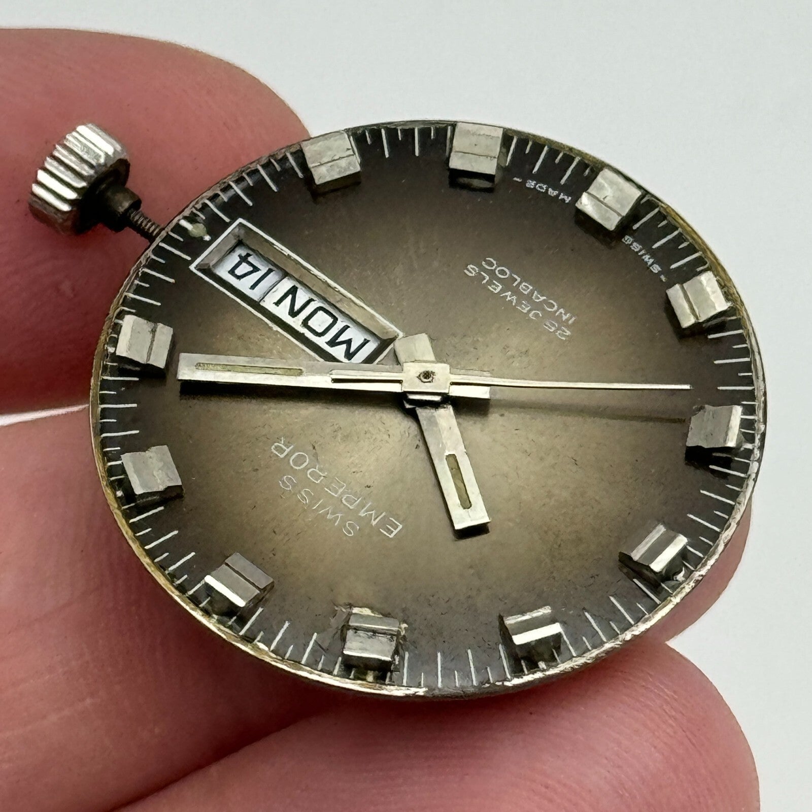 25.5mm Mens Running Swiss Emperor FHF 908 Automatic Watch Movement Vintage PARTS
