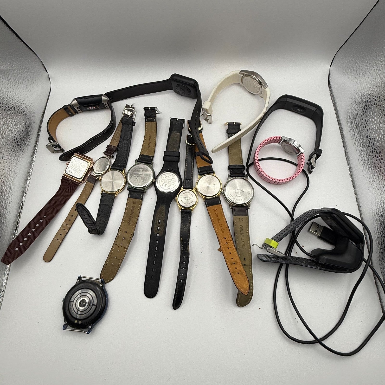 Bundle Of 15 Quartz Watches Job Lot Modern / Vintage Untested Parts / Repair