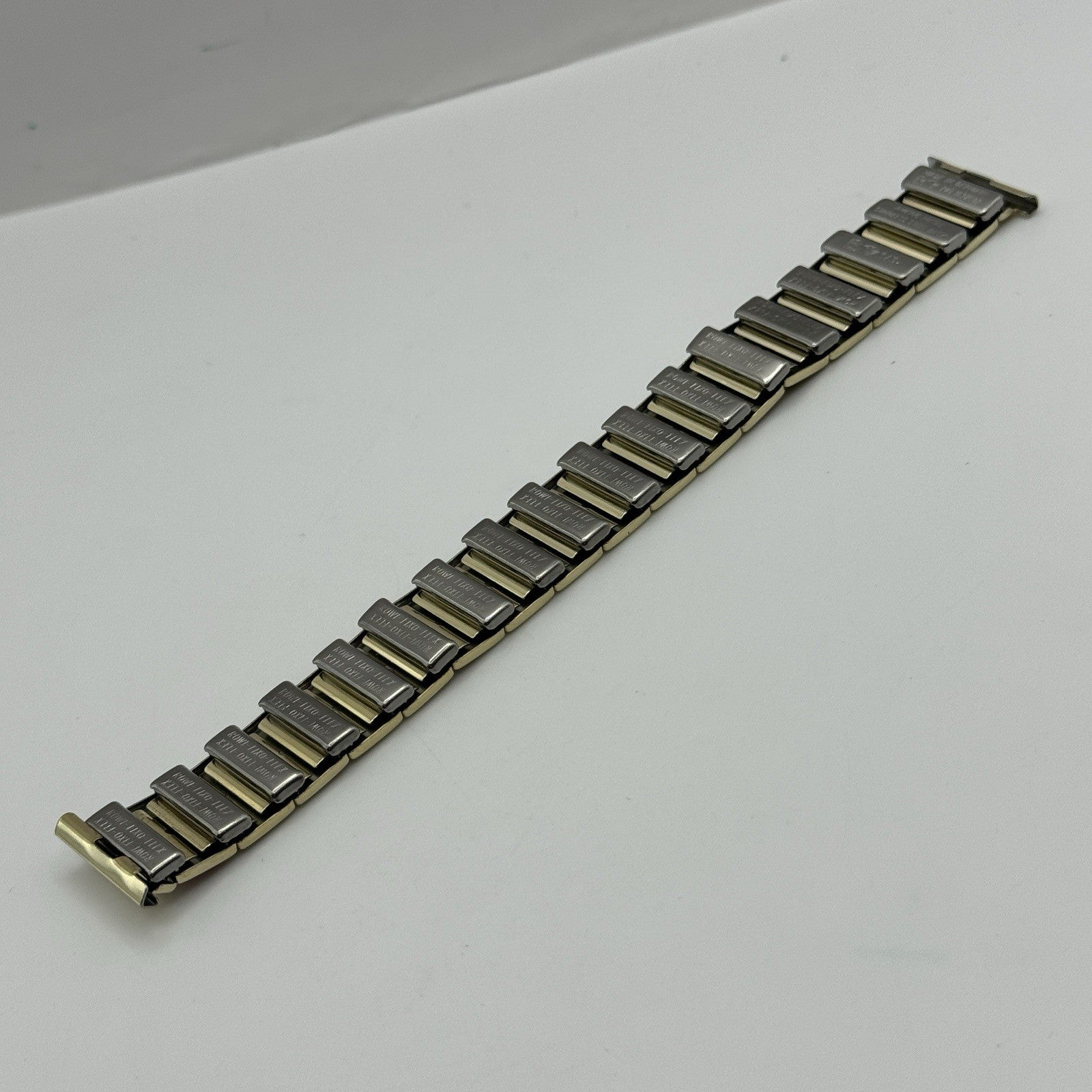 20mm Lug Rowi Fixo Flex Vintage New Old Stock NOS Expandable Strap Red Gold