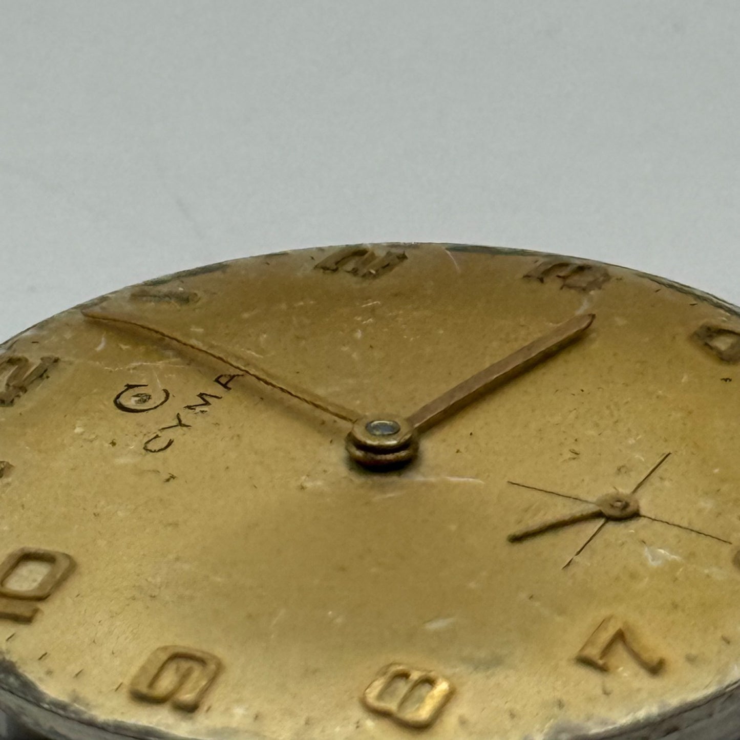 Cyma R. 484 Watch Movement Manual Wind Vintage Swiss 17 Jewels Parts 28.2mm