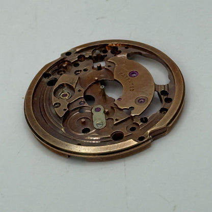 30.9mm Vintage Accurist ETA 2409 Partial Manual Wind Watch Movement PARTS REPAIR