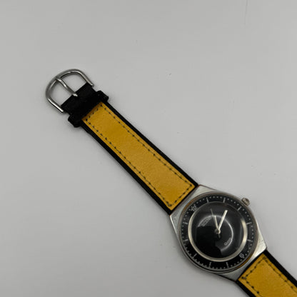 Scene Ladies Quartz Watch Black Dial Yellow Leather Strap Working 32mm