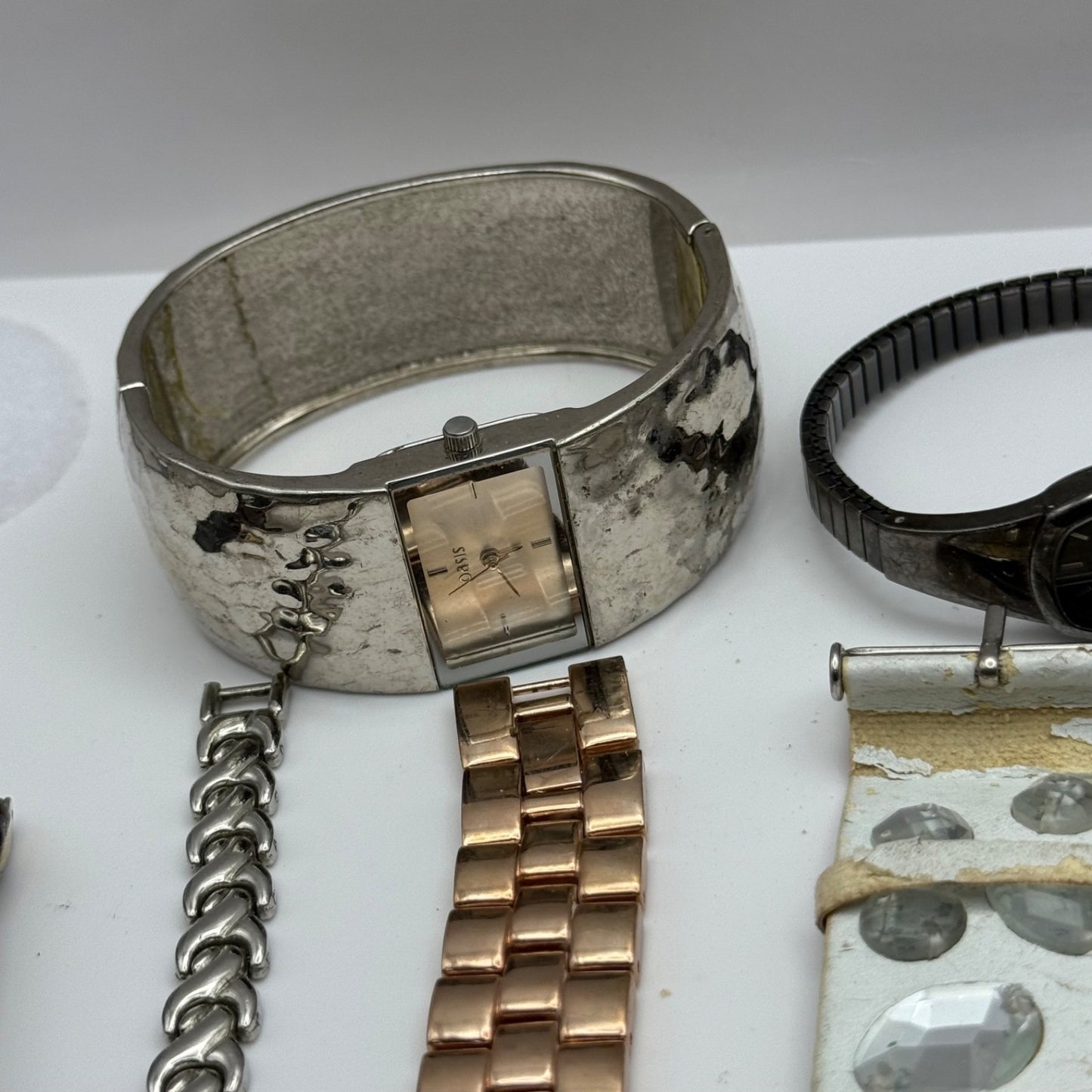 Bundle Of 16 Quartz Watches Job Lot Modern / Vintage Untested Parts / Repair