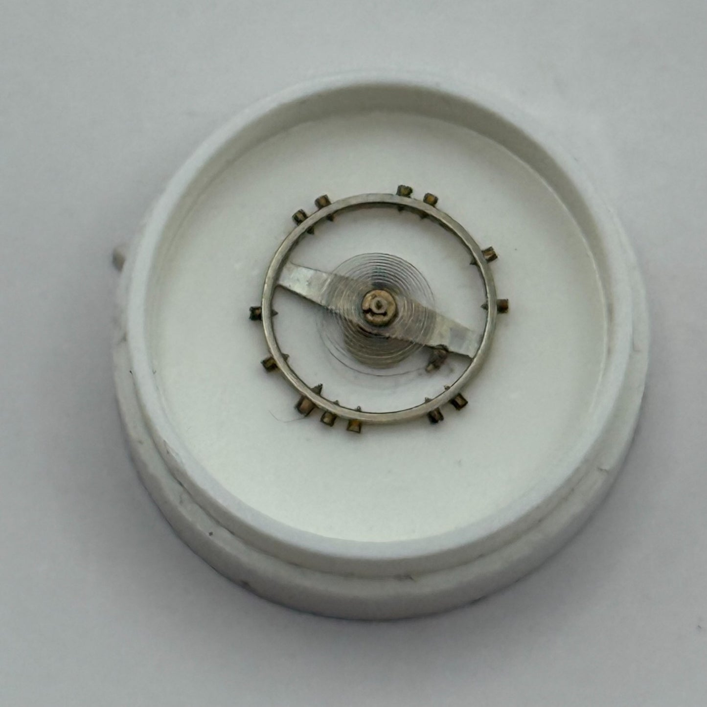 Record 160 Balance Wheel Complete And Spring 9 3/4''' 292 Watch Movement Parts 