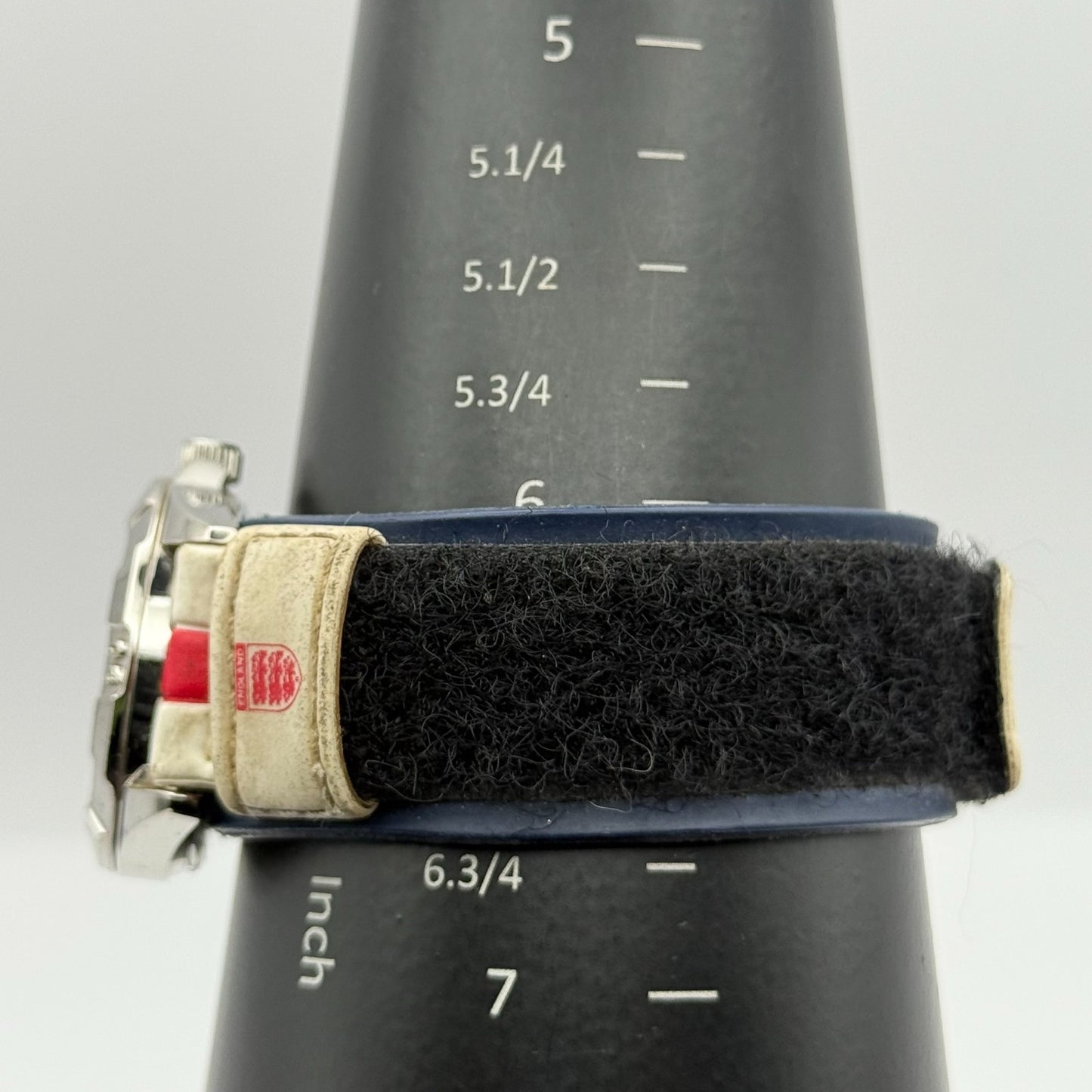 England National Football Men's Quartz Watch Red White Cross Dial Working 32mm