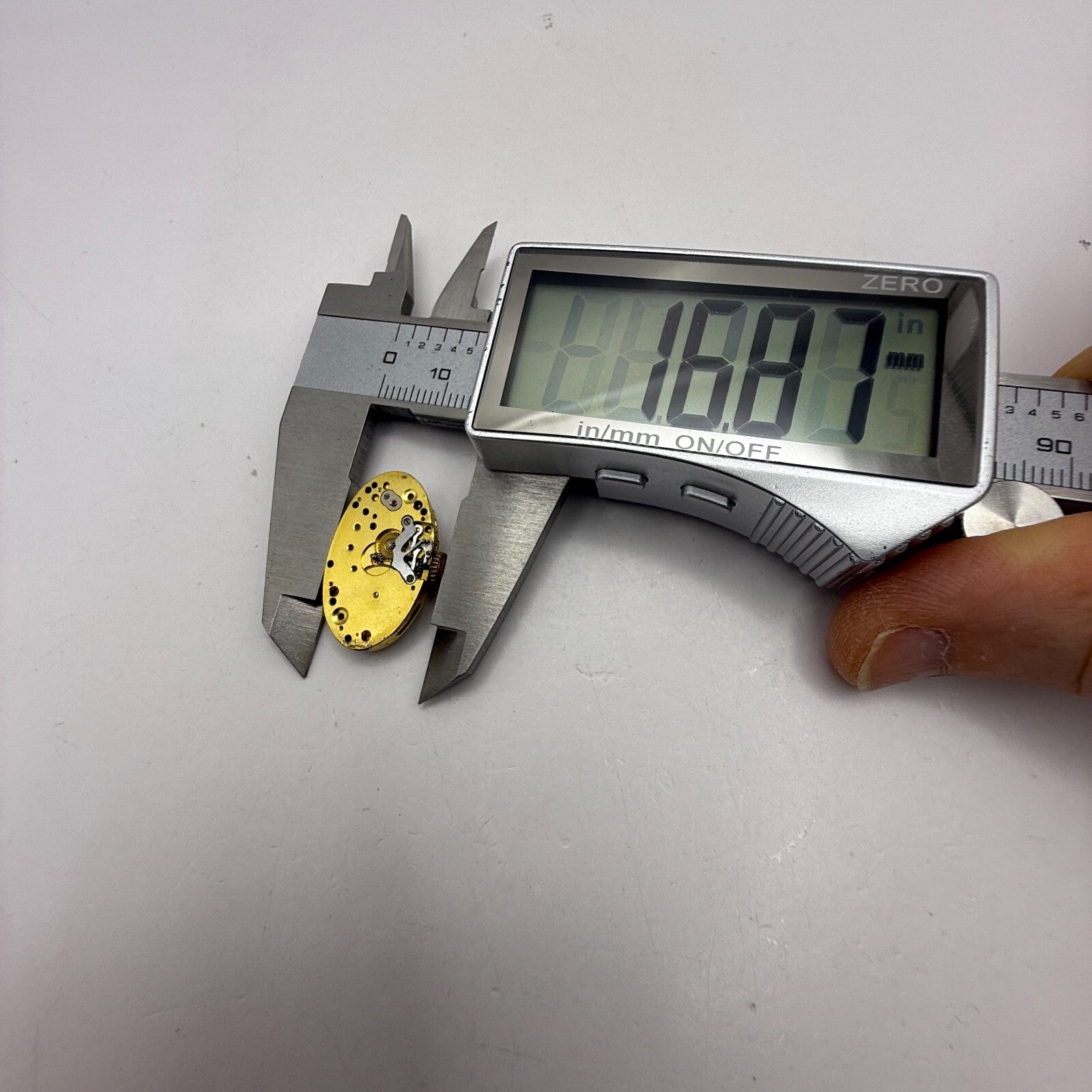 13.5mm Vintage High Grade Oval Brass Colour Manual Wind Watch Movement PARTS