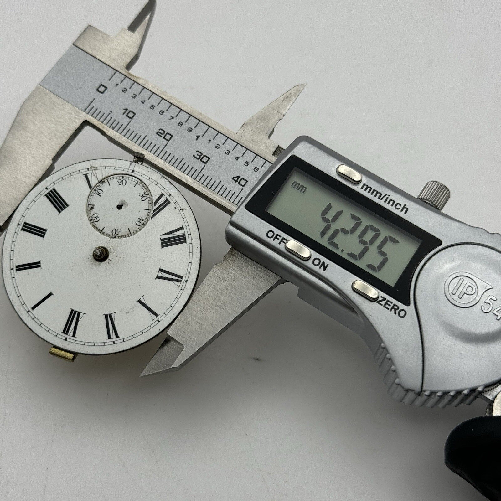 42.9mm Manual Wind Coventry Cooperative Pocket Watch Movement FOR PARTS