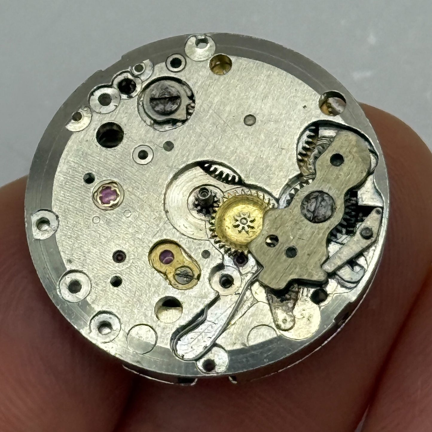 23.6mm Vintage Brac 107 Swiss Made Manual Wind Watch Movement PARTS REPAIR