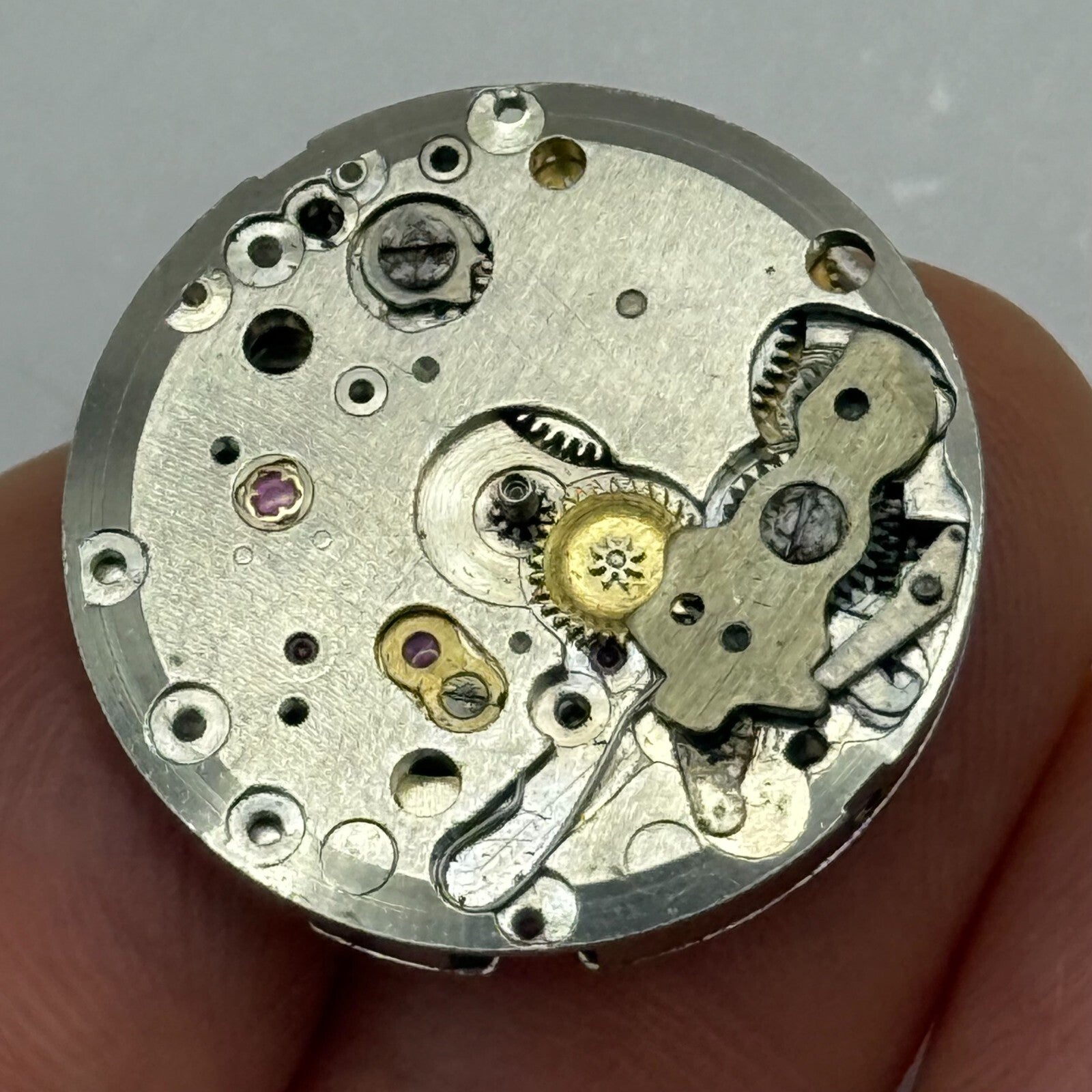 23.6mm Vintage Brac 107 Swiss Made Manual Wind Watch Movement PARTS REPAIR