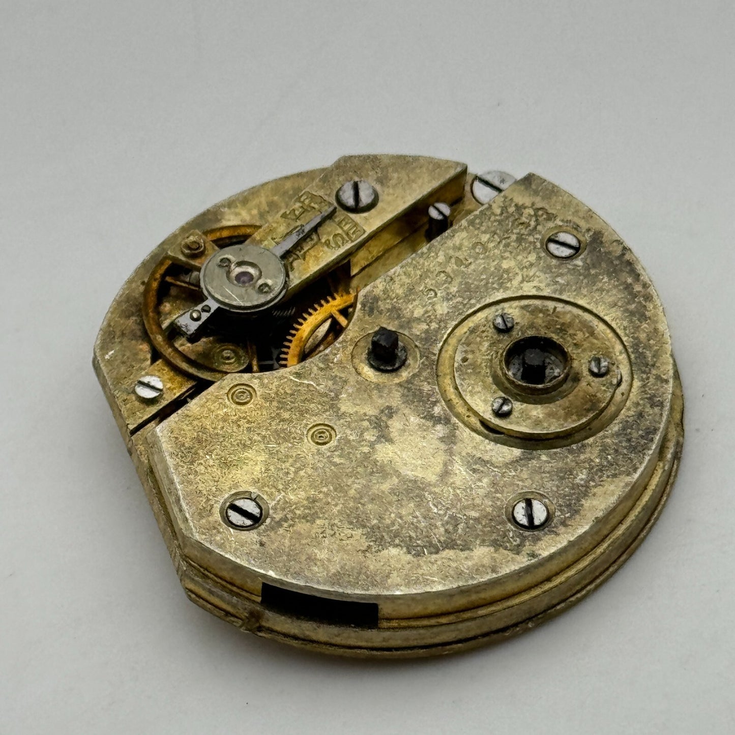 35.9mm Antique Interesting Key Wound Pocket Watch Movement PARTS REPAIR SPARES