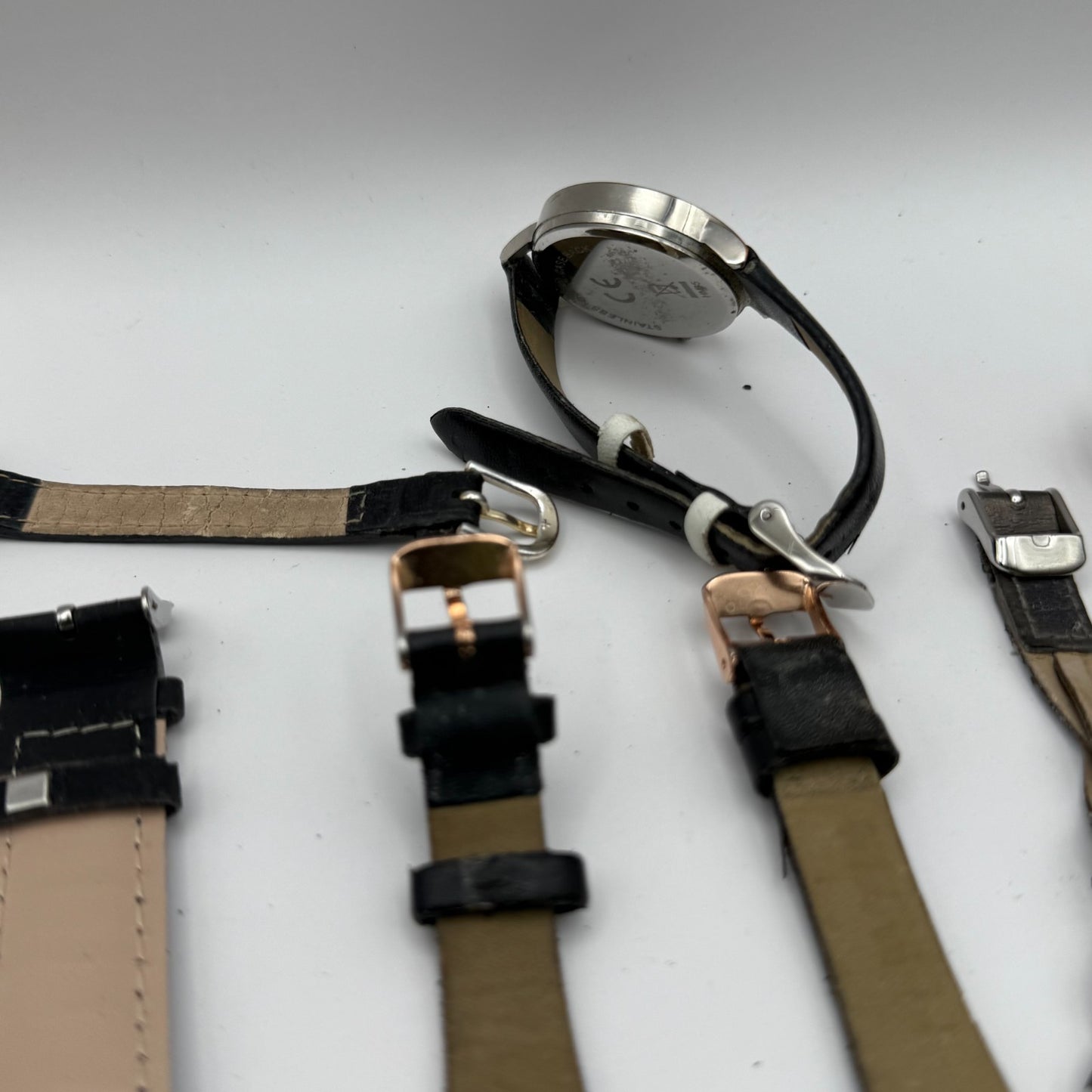 Bundle Of 16 Quartz Watches Job Lot Modern / Vintage Untested Parts / Repair