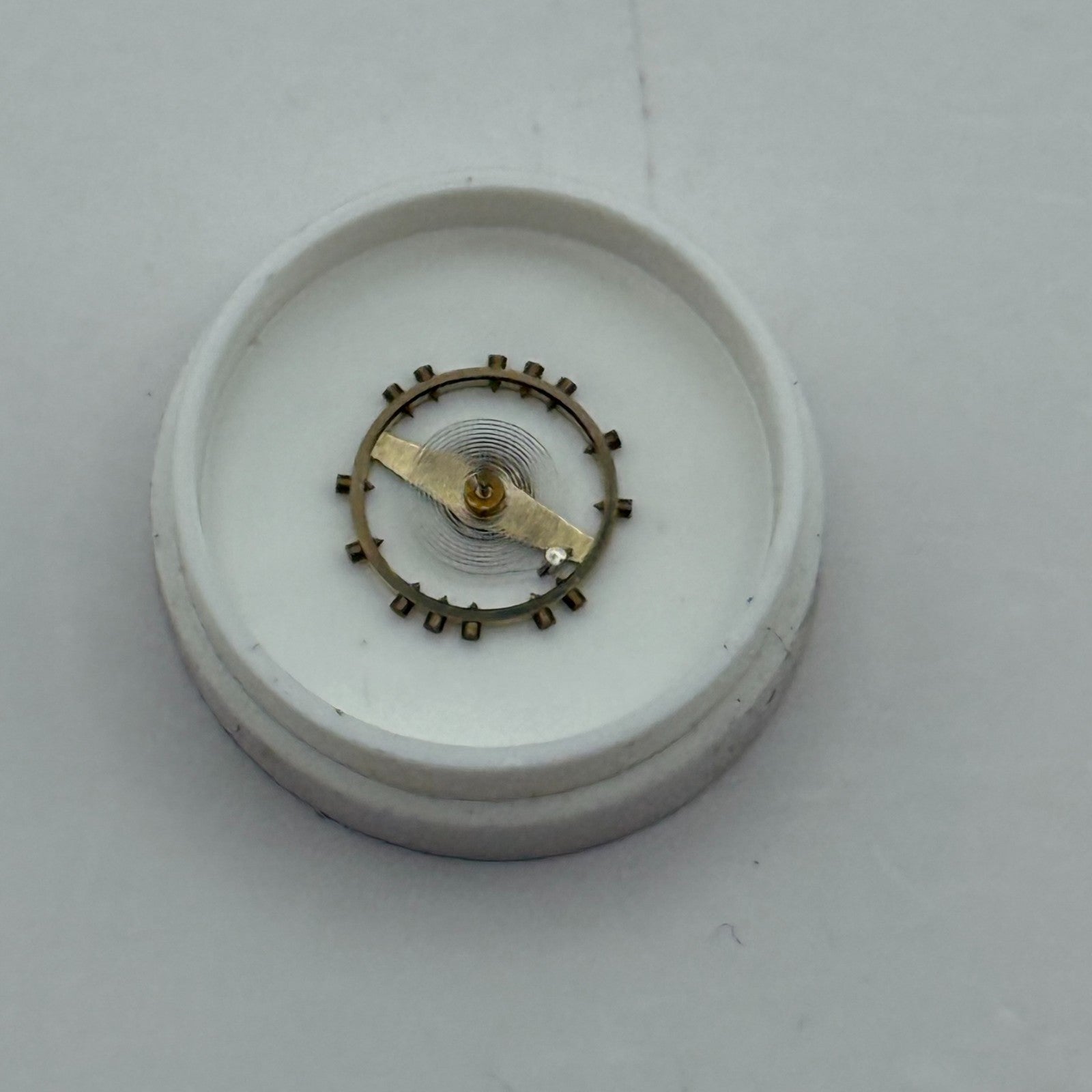 AS 970 Balance Complete 8 3/4''' Renata 27 M Watch Movement Parts Vintage NOS