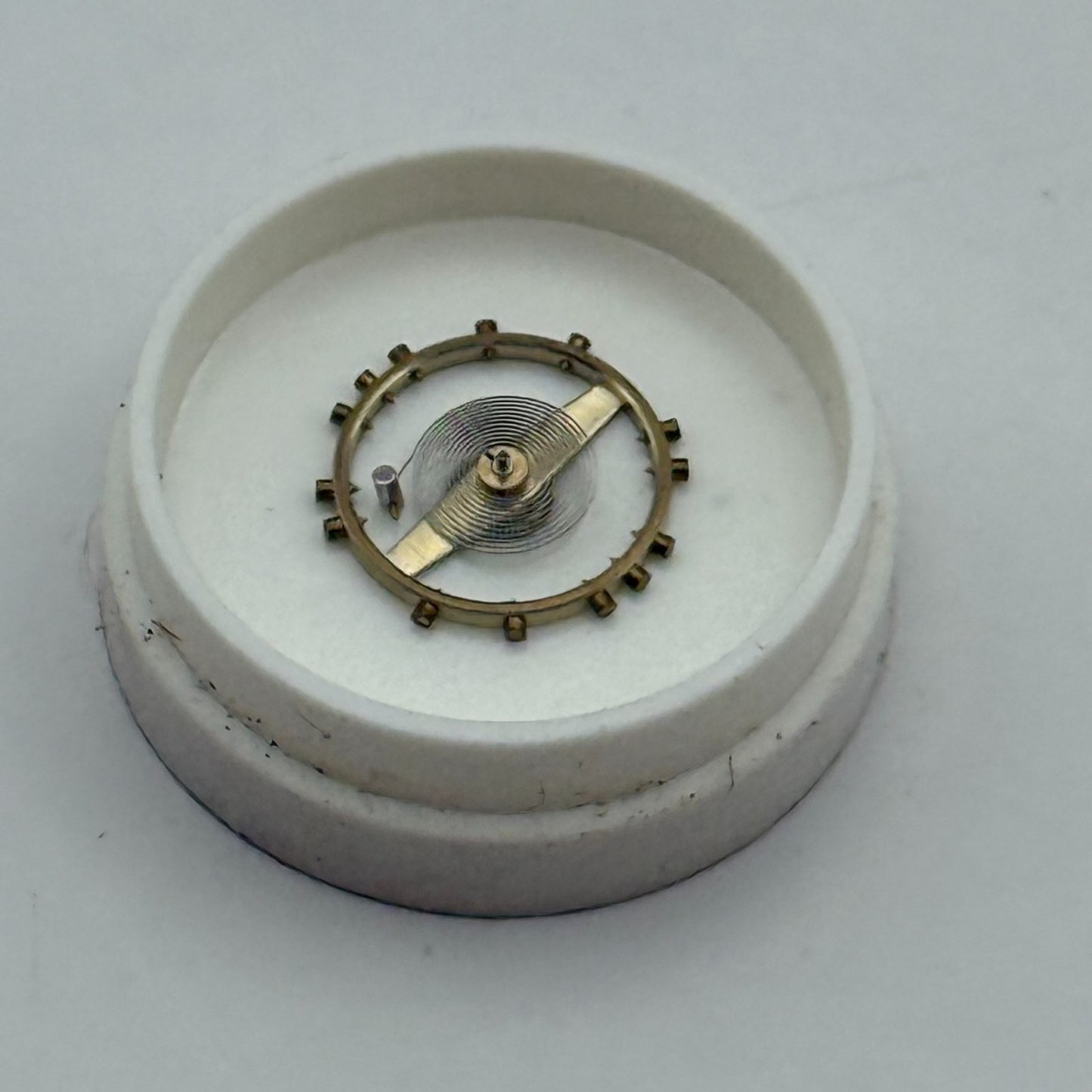 AS 415 Balance Wheel Complete And Spring 9¾’’’ 19 Watch Movement Parts NOS
