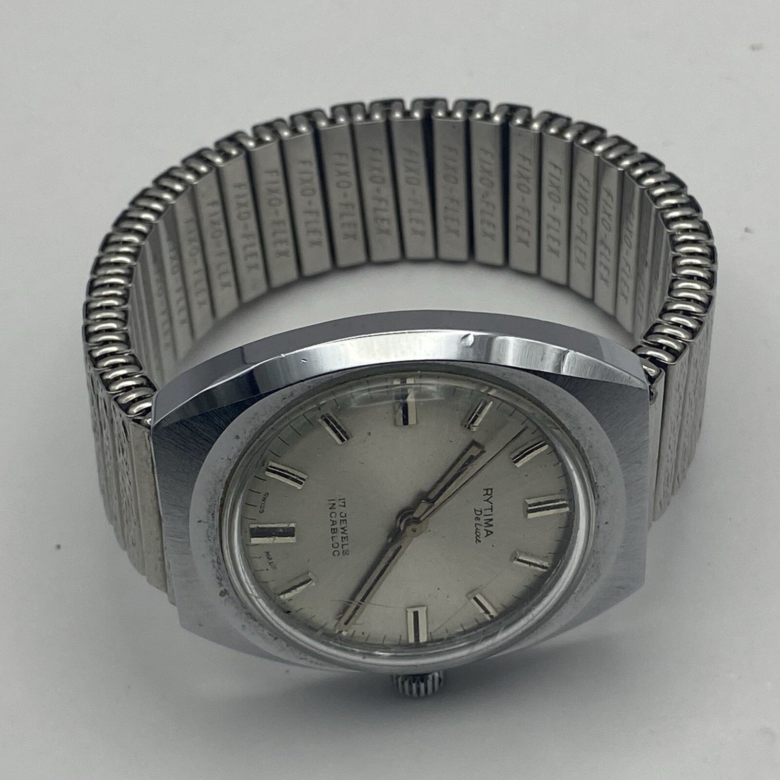 35mm RUNNING TO REPAIR Vintage Rytima De Luxe Ronda RAX 1233 Movement For Parts
