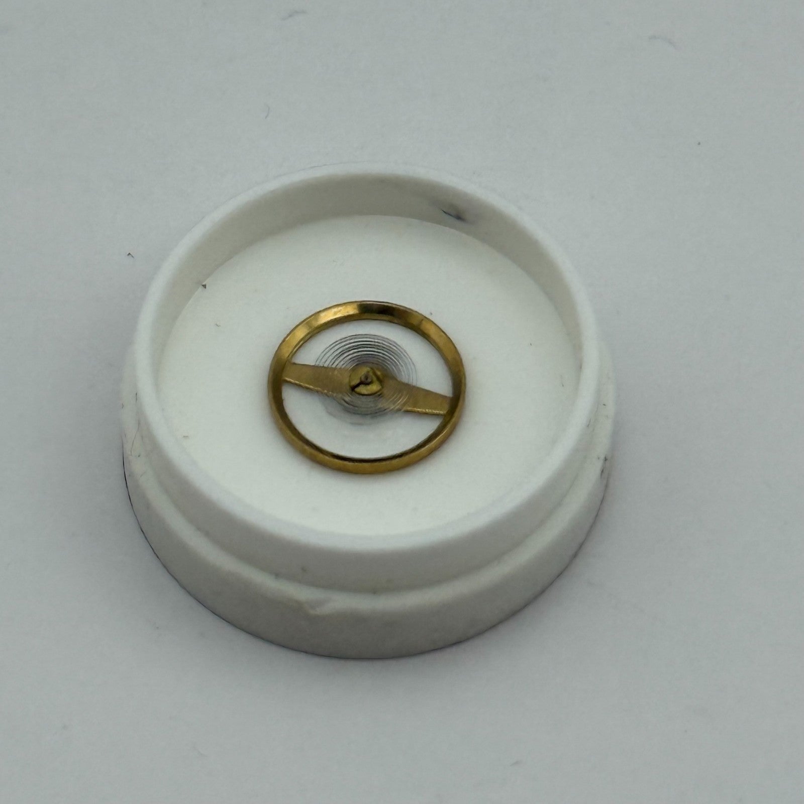 BFG 927 Balance Wheel Complete And Spring 6¾–8’’’ 1512 M Watch Movement Parts