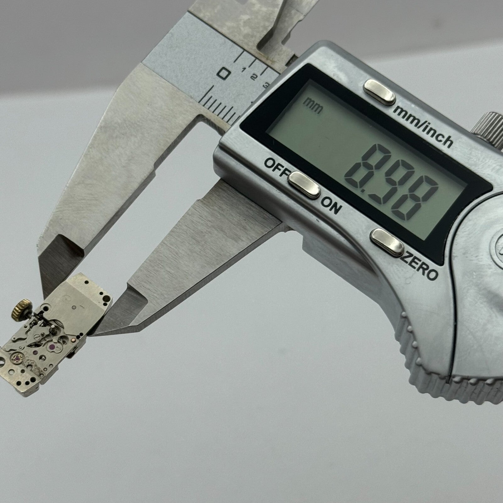 9mm Running Ladies Accurist FHF 59-21 Manual Wind Watch Movement Swiss PARTS