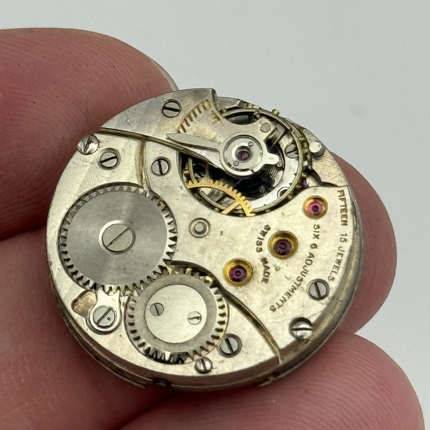 23.6mm Possibly Movado 15 Jewels 6 Adj High Grade Manual Wind Watch Movement