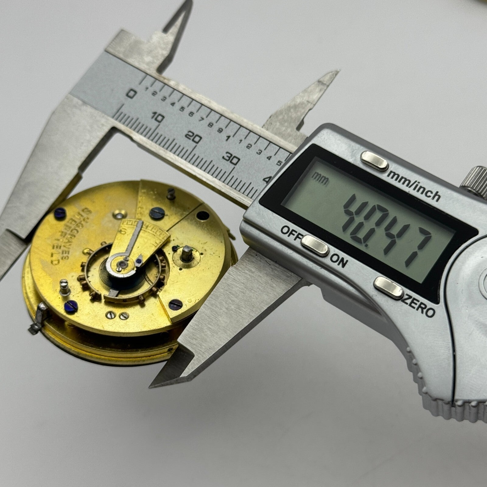 44.9mm Antique J G Graves Sheffield English Express Lever Pocket Watch Movement