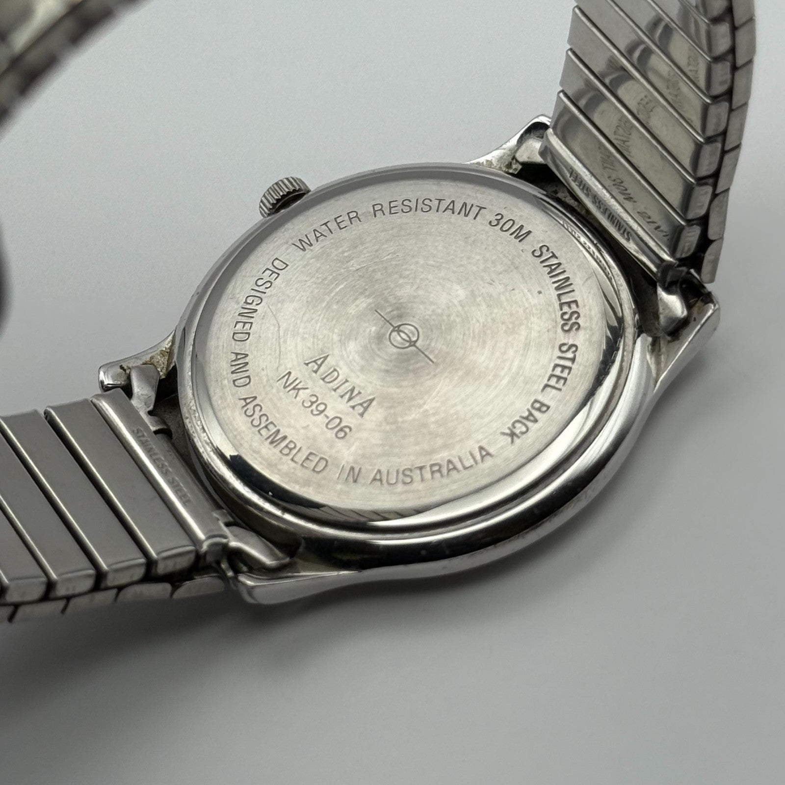 Adina Design Ladies Quartz Watch Date Dial Silver Tone Stretch Band Working 33mm