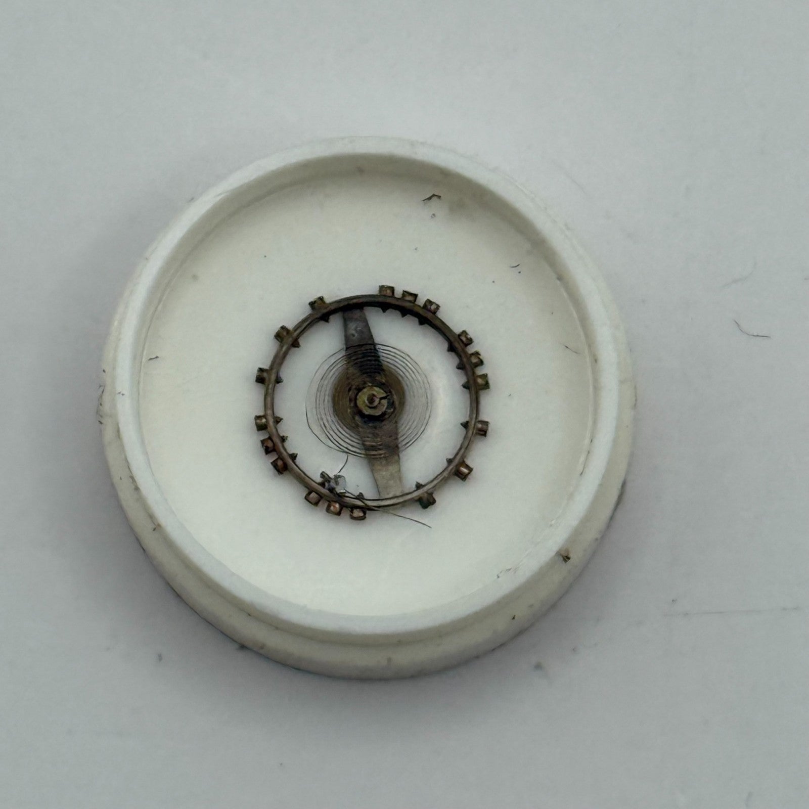AS 970 Balance Wheel Complete And Spring 8¾’’’ 27 M Watch Movement Parts NOS