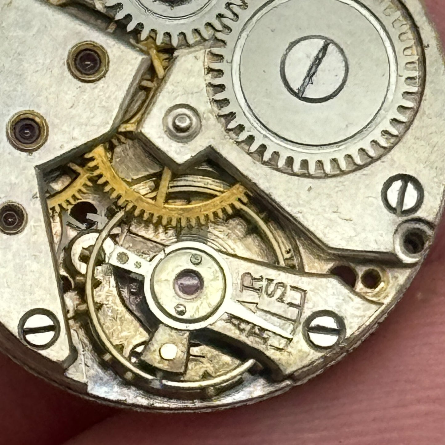 19.7mm FHF 61 Balance Ok Manual Wind Watch Movement Swiss Vintage PARTS SPARES
