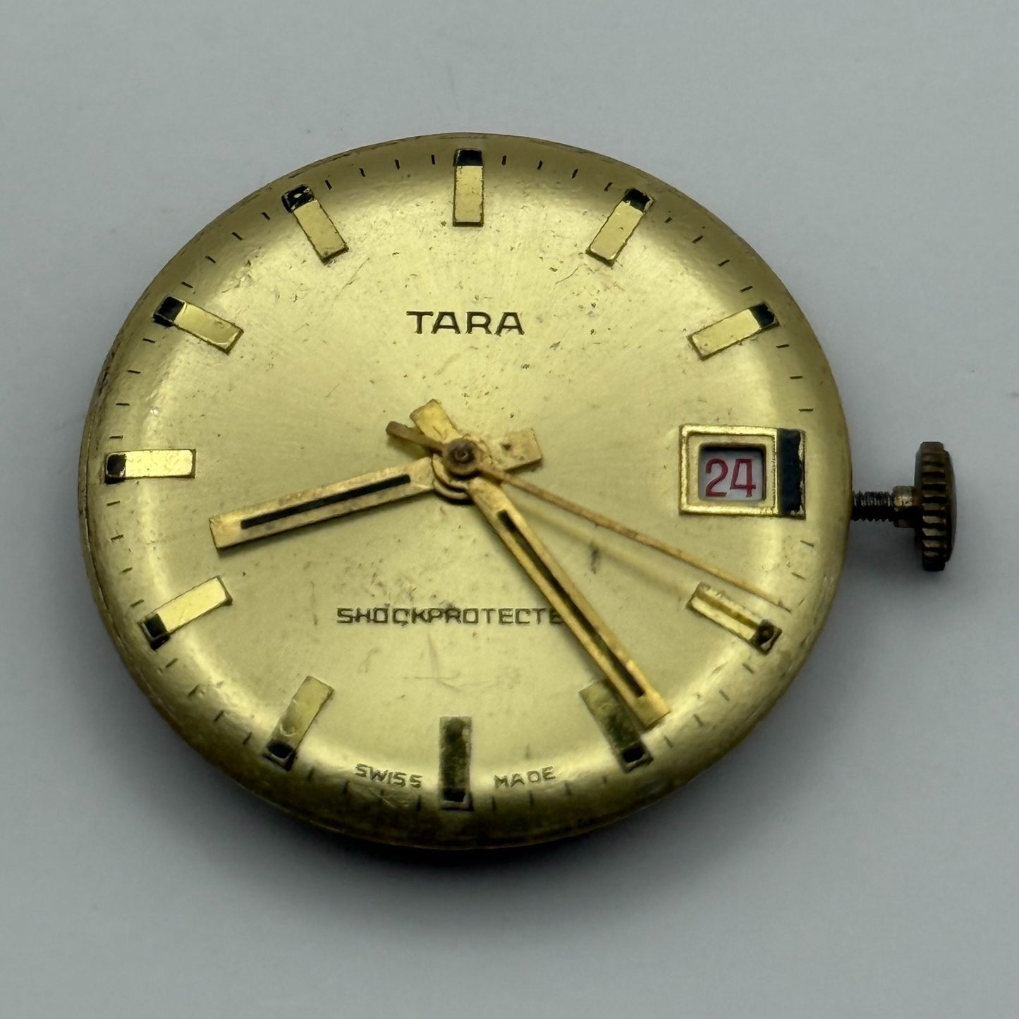 EB 8800 Watch Movement Tara Date Manual Wind Vintage Swiss Parts Repair 26.9mm