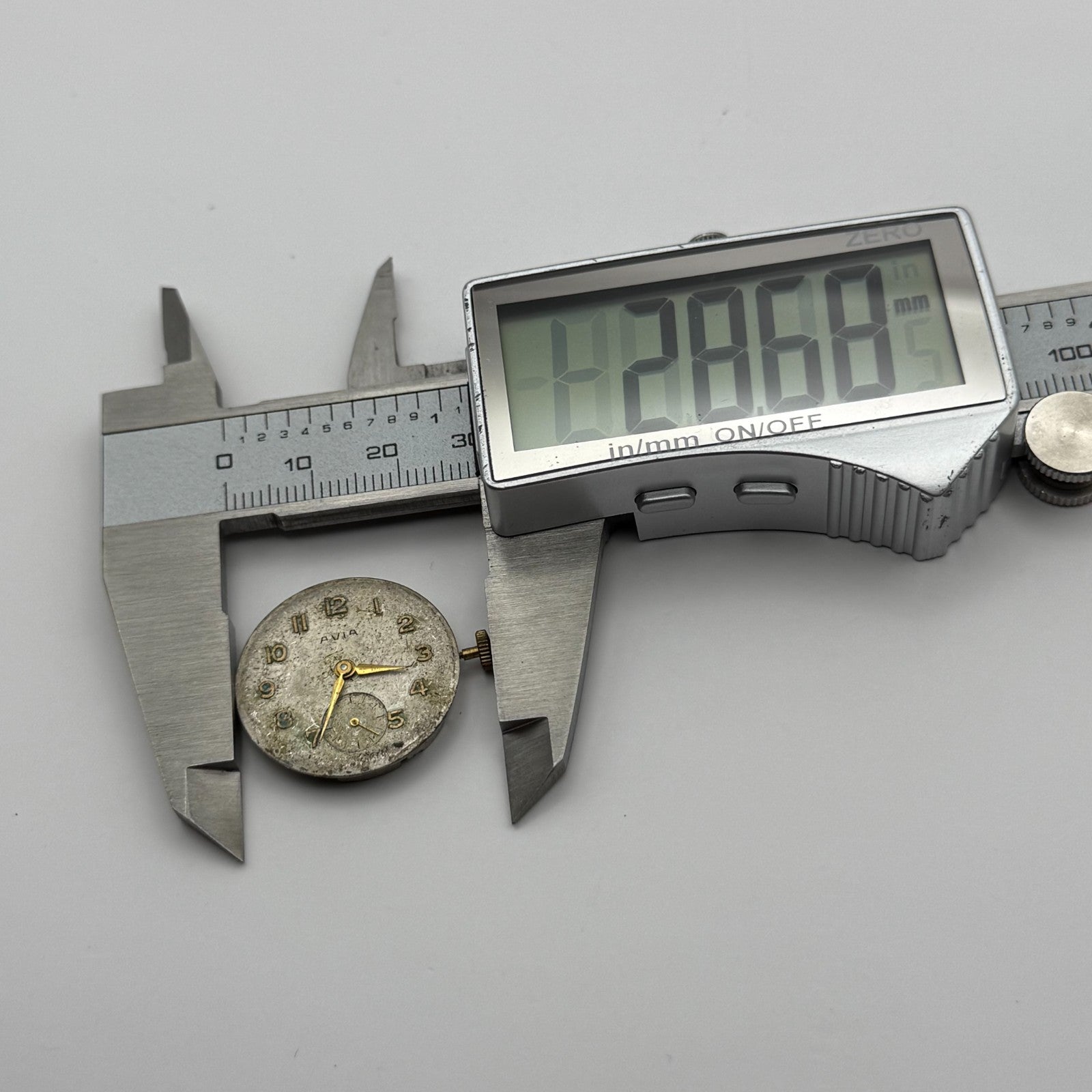 AS 1123 1124 Watch Movement Avia Manual Wind Vintage Swiss Parts Repair 25mm