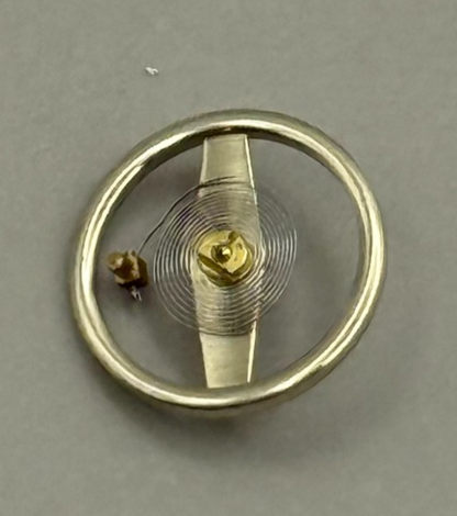 RL 8013 Balance Wheel Complete And Spring  8¾’’’ 1458 M Watch Movement Parts NOS