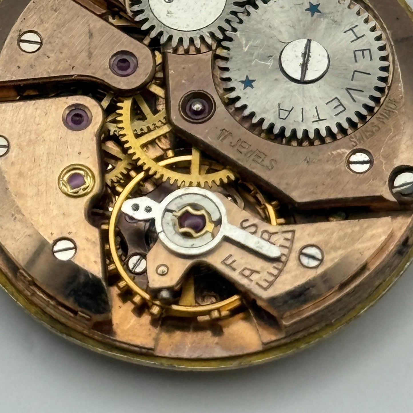 Helvetia 80C Watch Movement Manual Wind Vintage Swiss 17 Jewels Parts 25.6mm