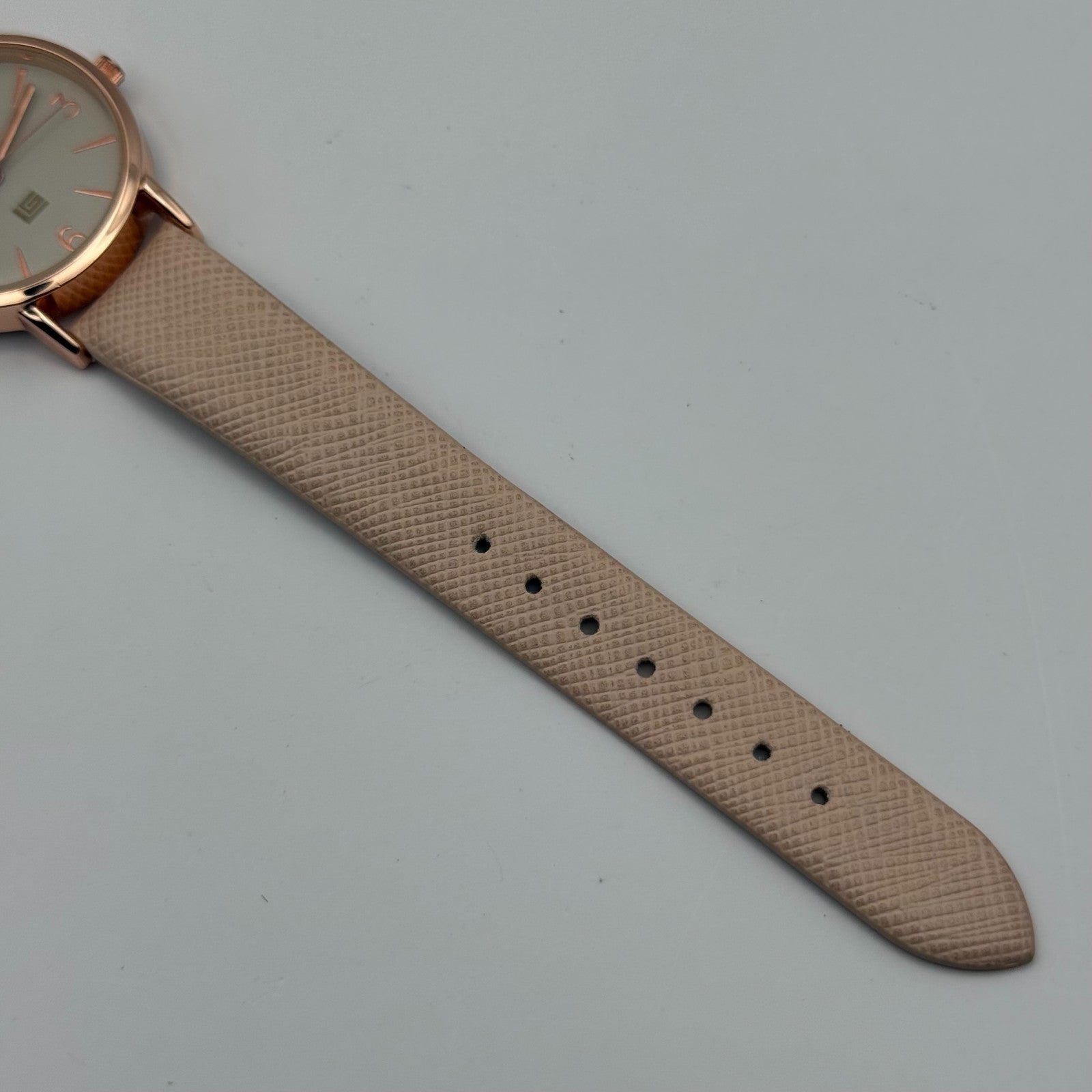 Guy Laroche Ladies Quartz Watch Rose Gold Tone Beige Strap Working 31mm