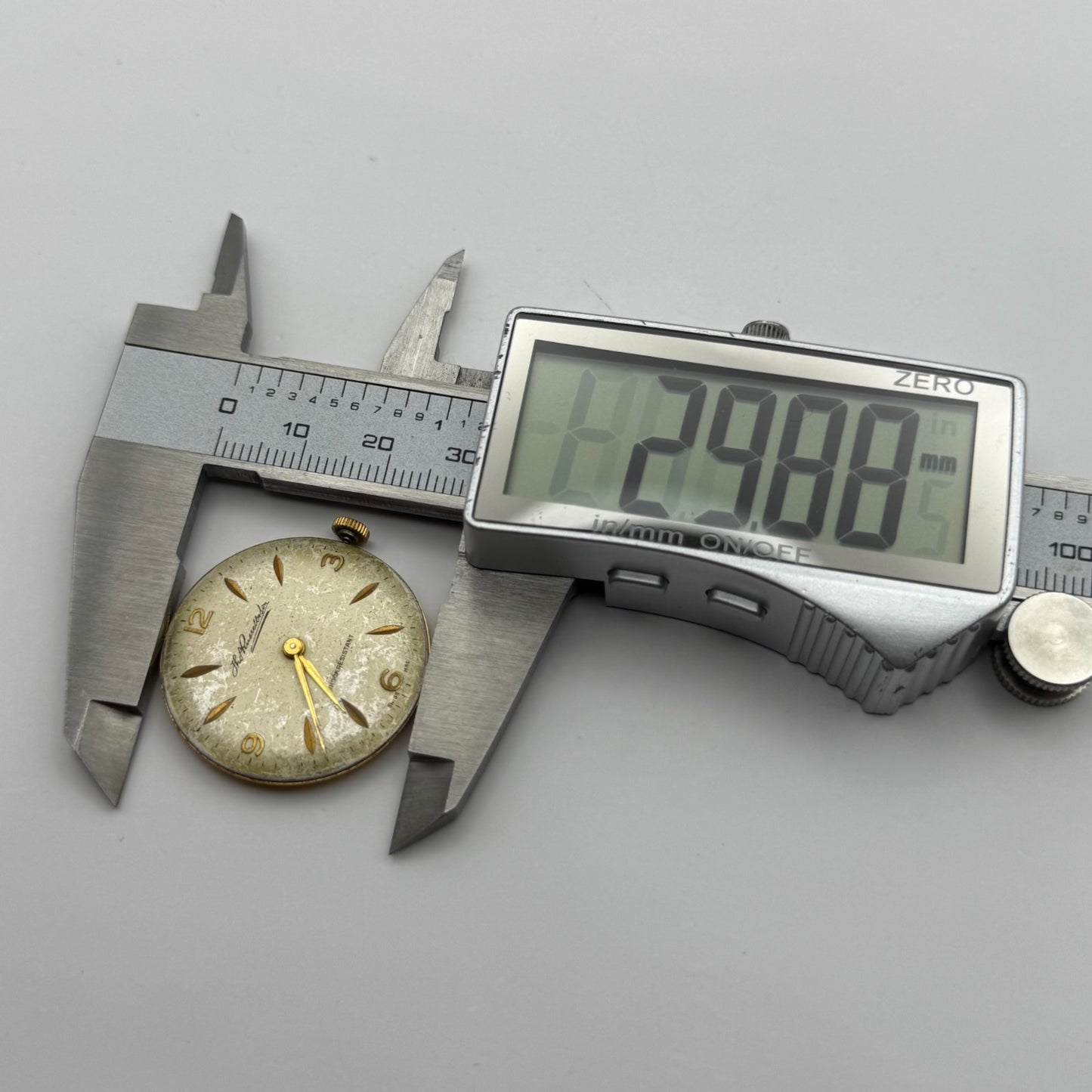 Buser 15A Thomas Russell & Son Watch Movement Running Manual Wind Parts 29.8mm